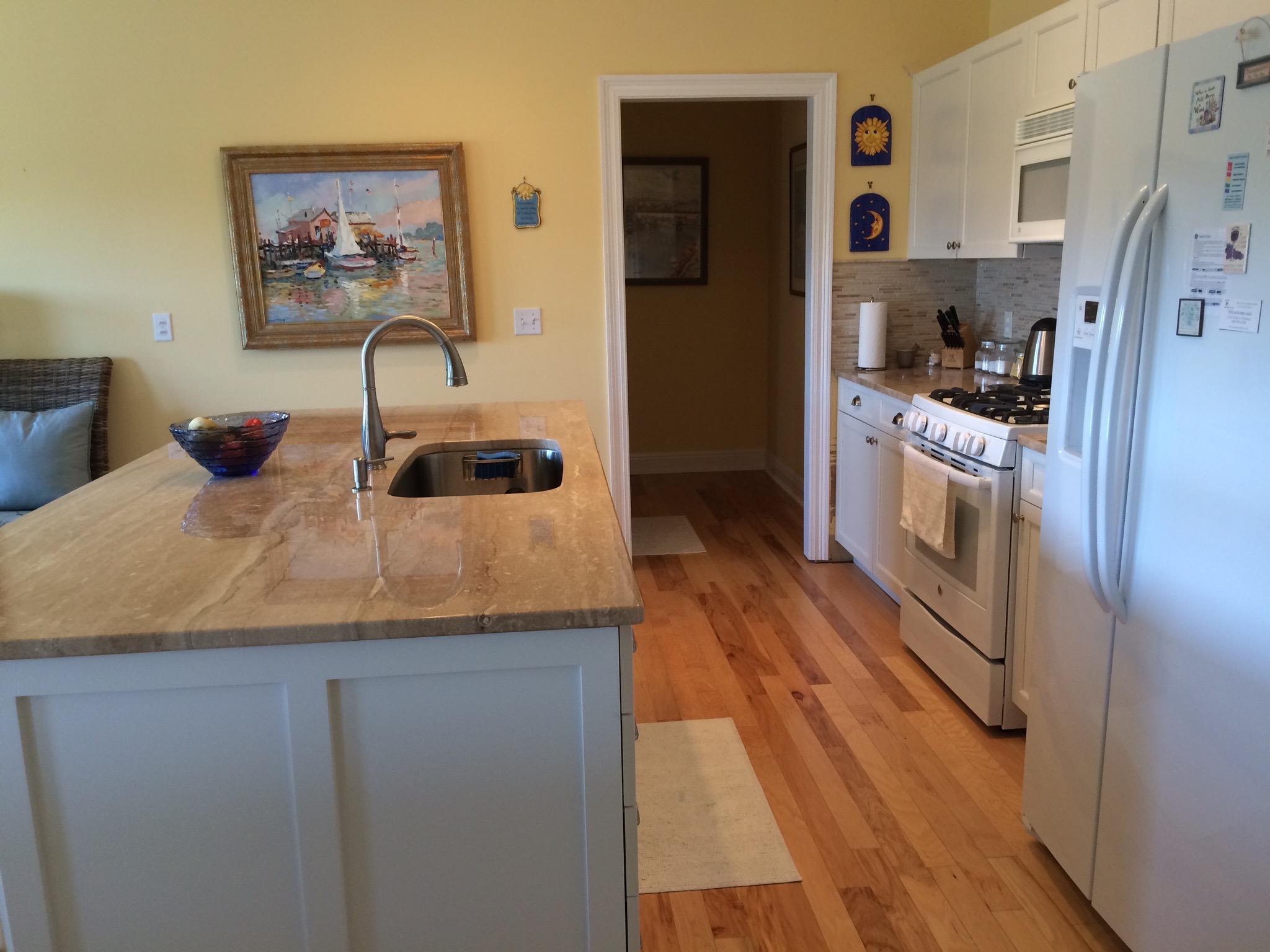 TRANQUIL SHORES - Residential