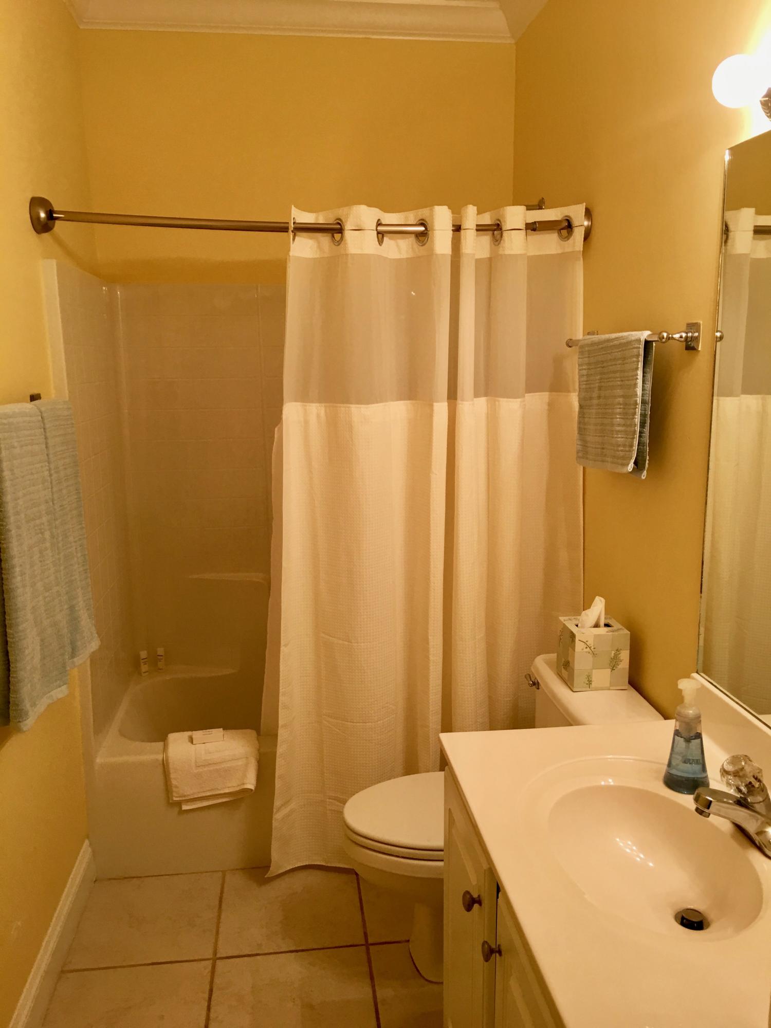 TRANQUIL SHORES - Residential