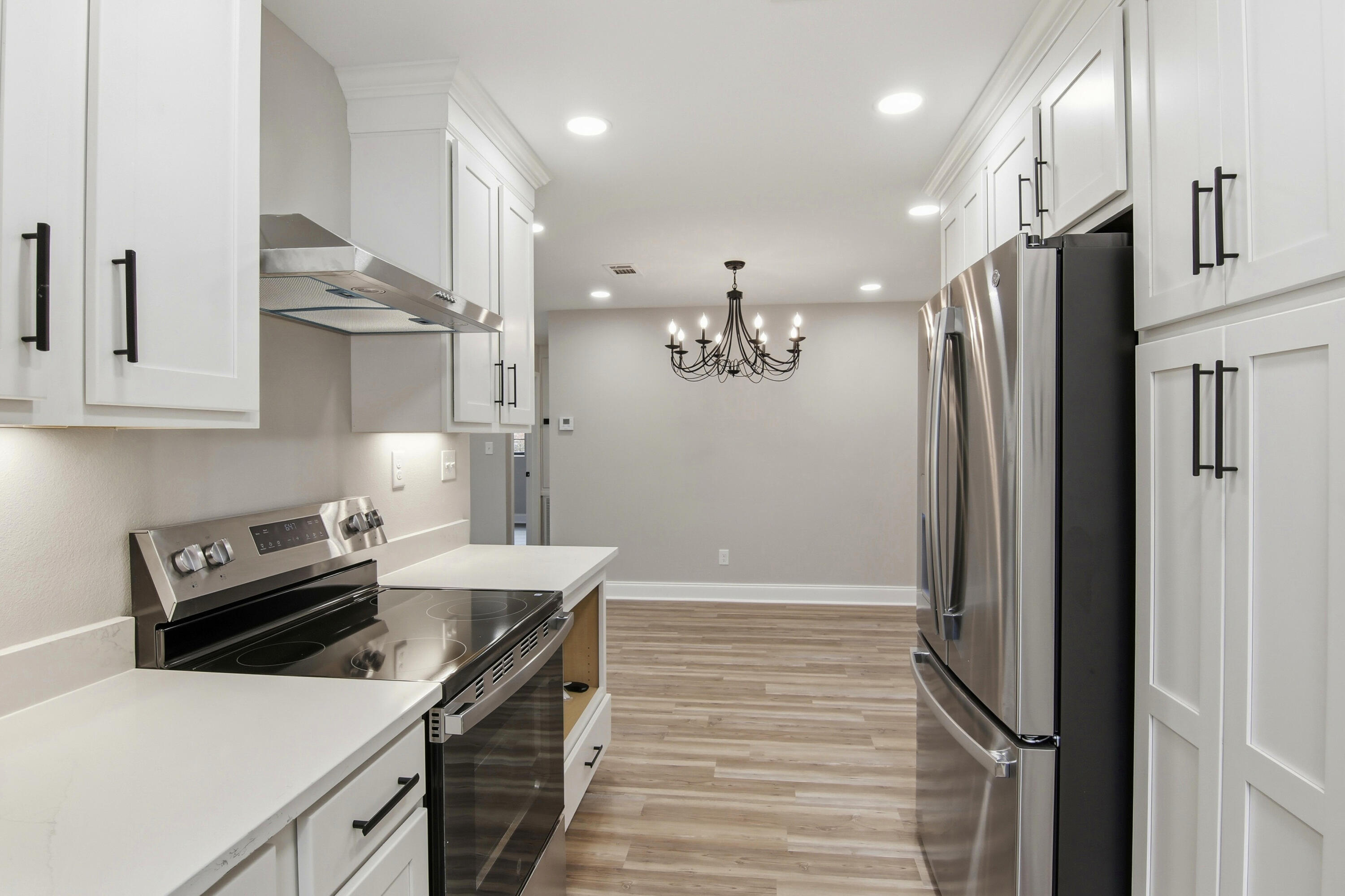 OAK TREE PARK - Residential