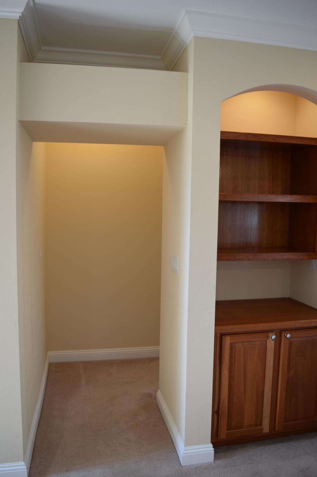 MEDITERRANEAN VILLAGE AT BLUEWATER BAY - Residential