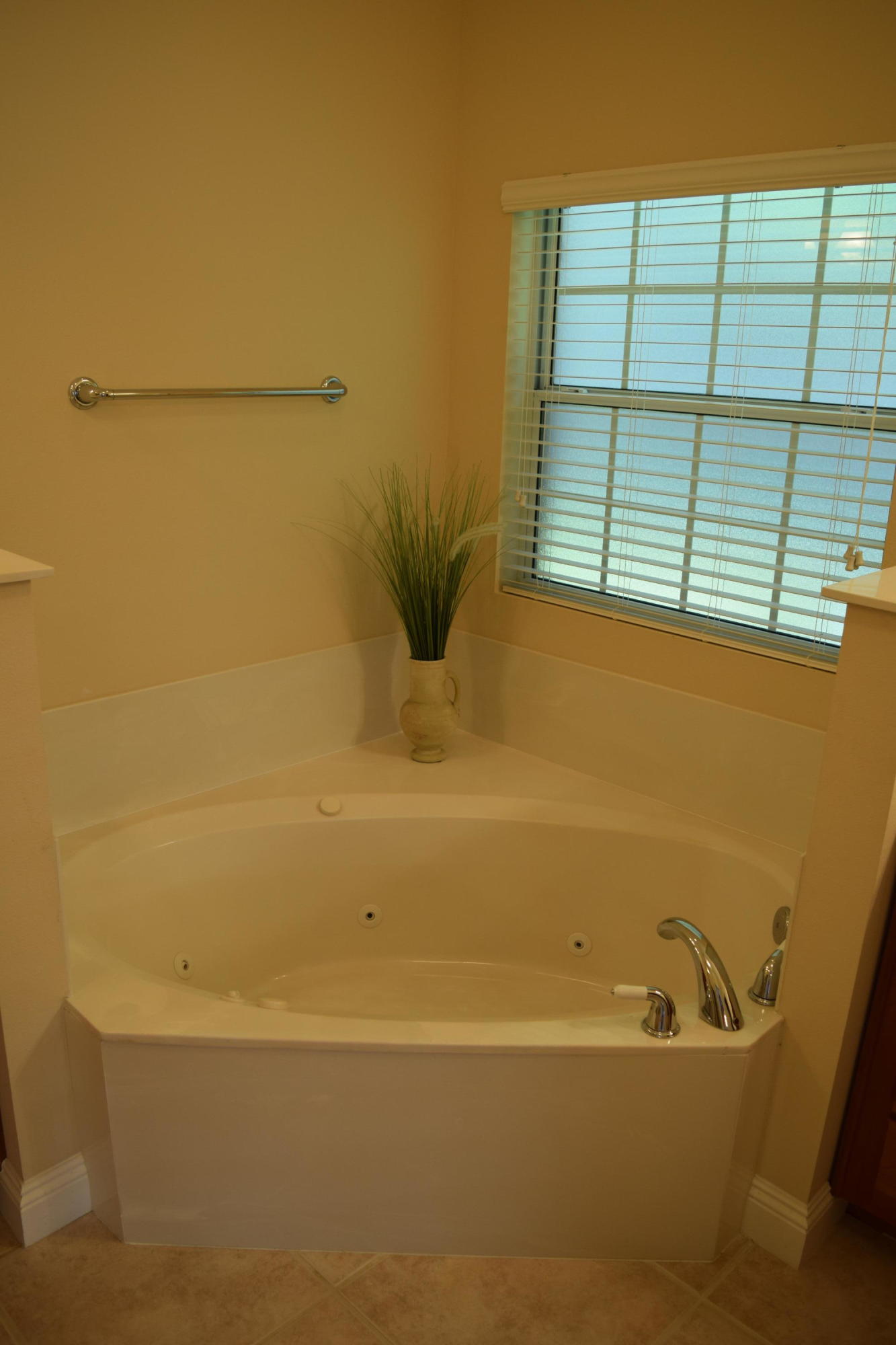 MEDITERRANEAN VILLAGE AT BLUEWATER BAY - Residential