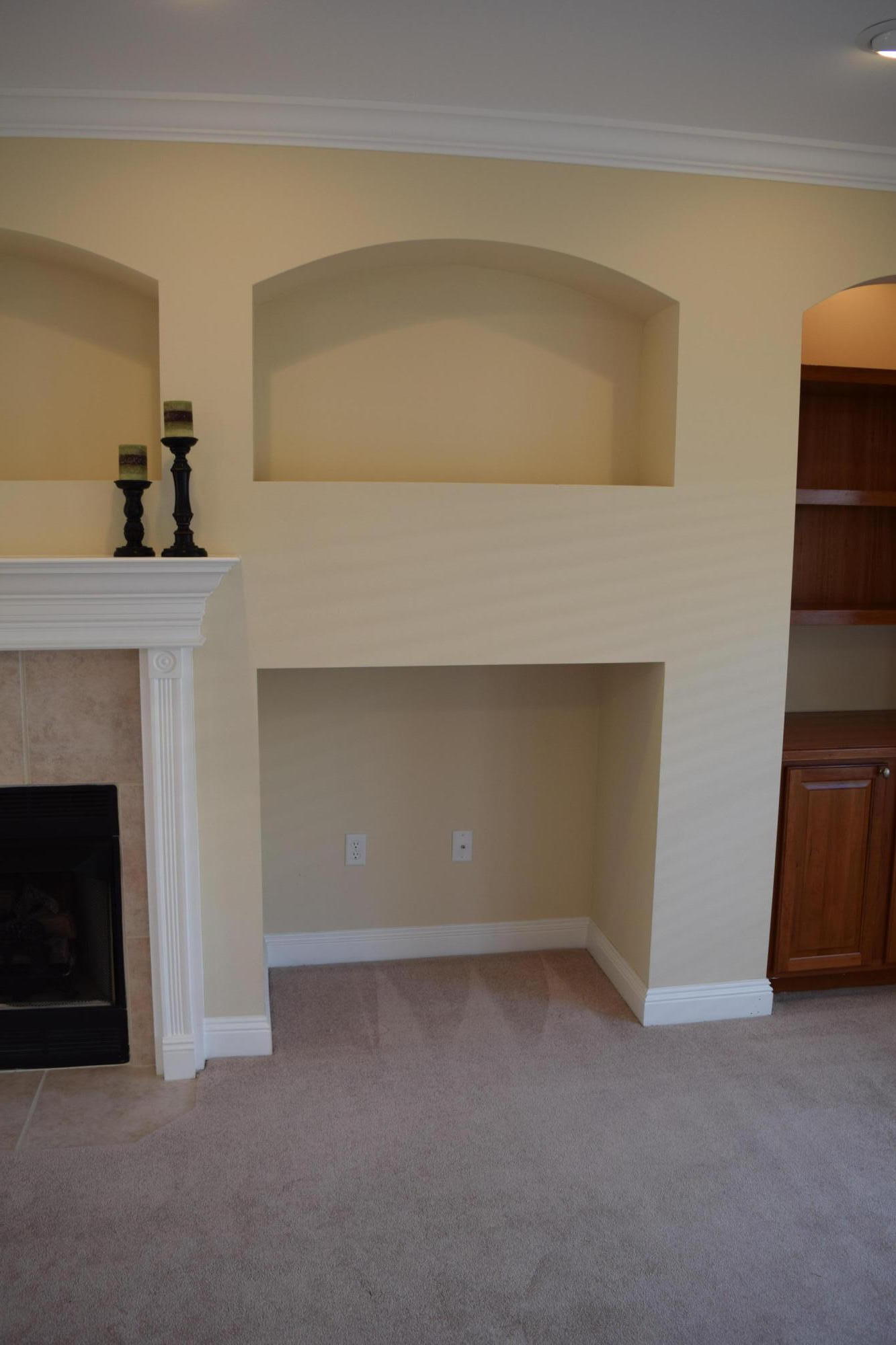 MEDITERRANEAN VILLAGE AT BLUEWATER BAY - Residential