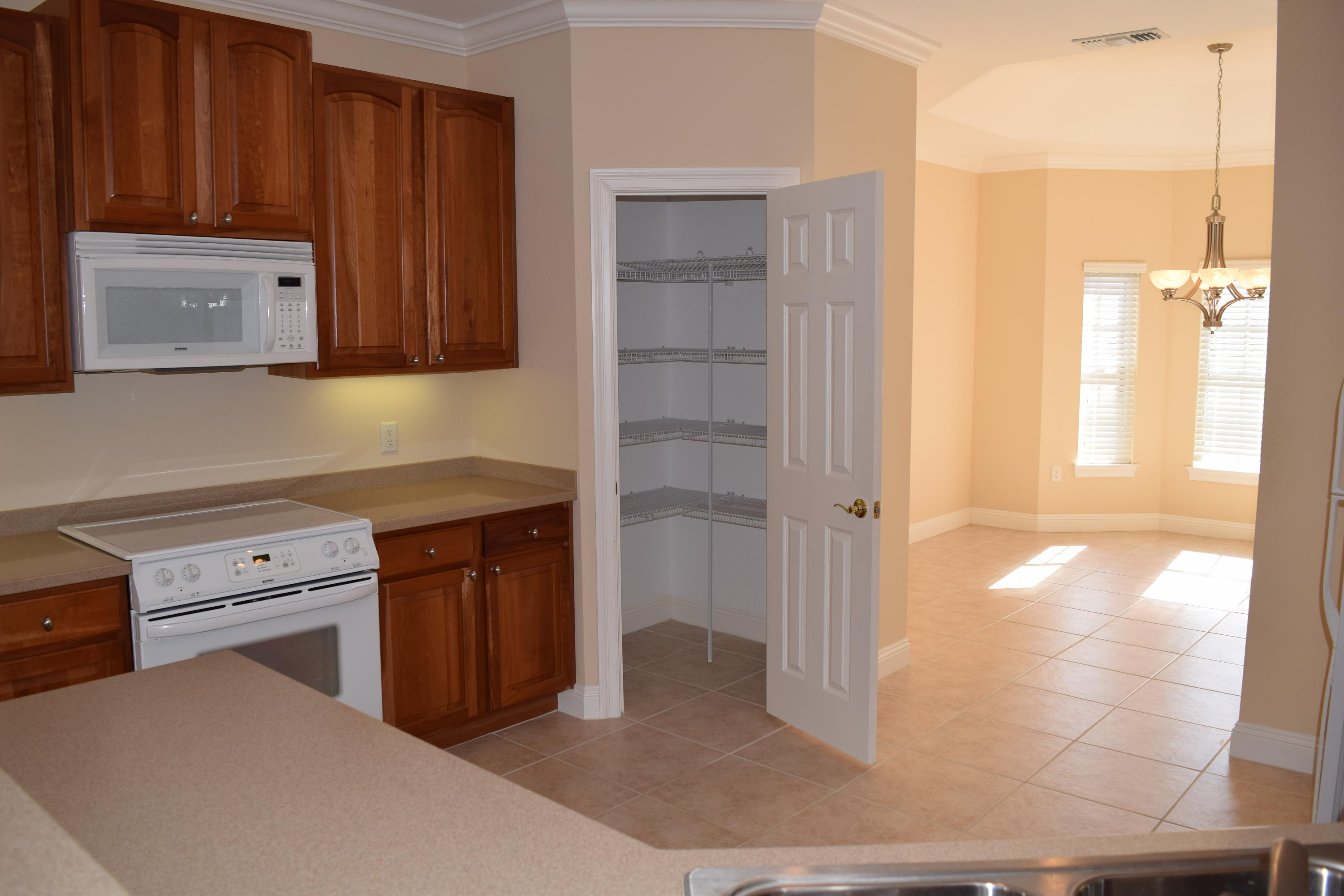 MEDITERRANEAN VILLAGE AT BLUEWATER BAY - Residential