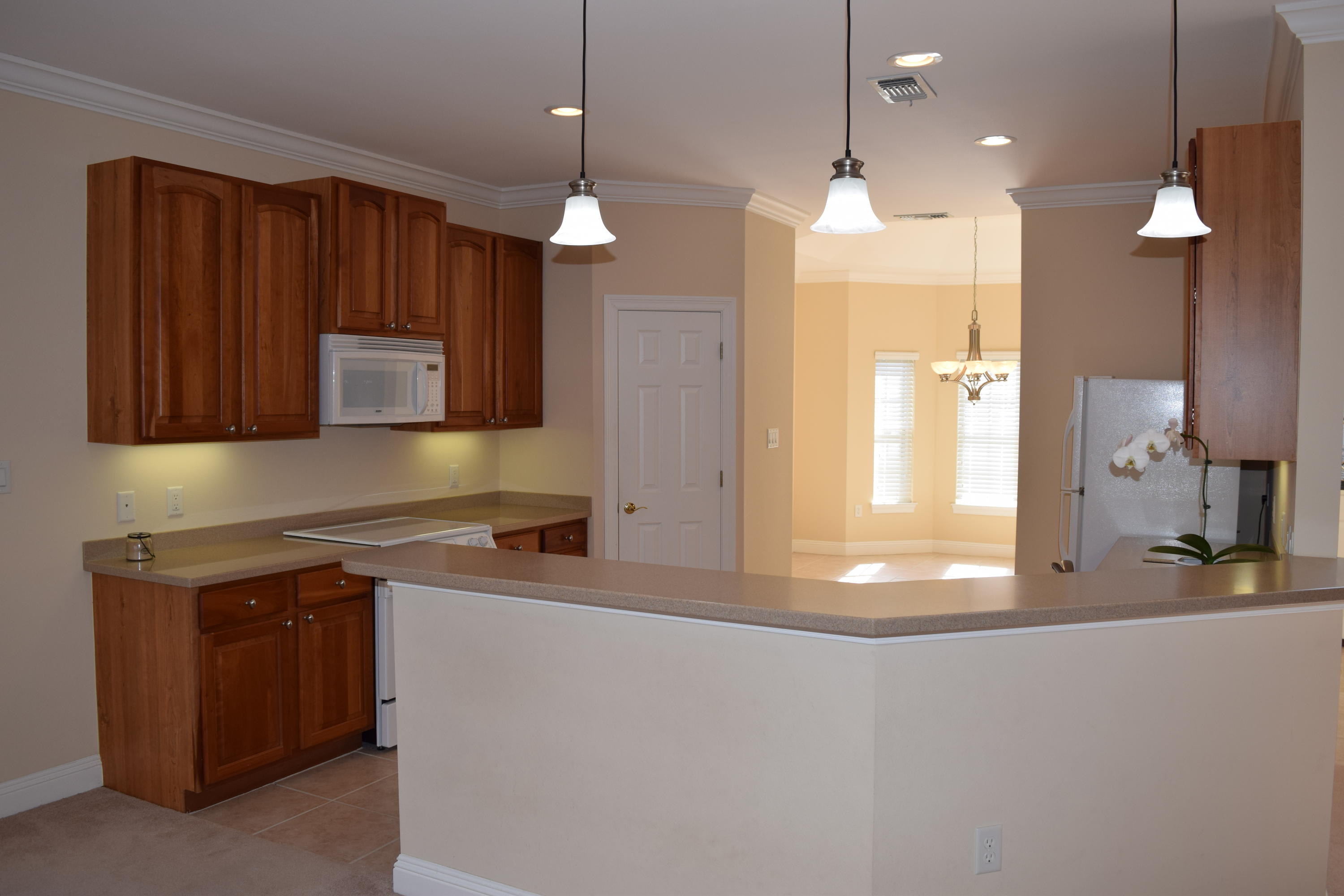 MEDITERRANEAN VILLAGE AT BLUEWATER BAY - Residential