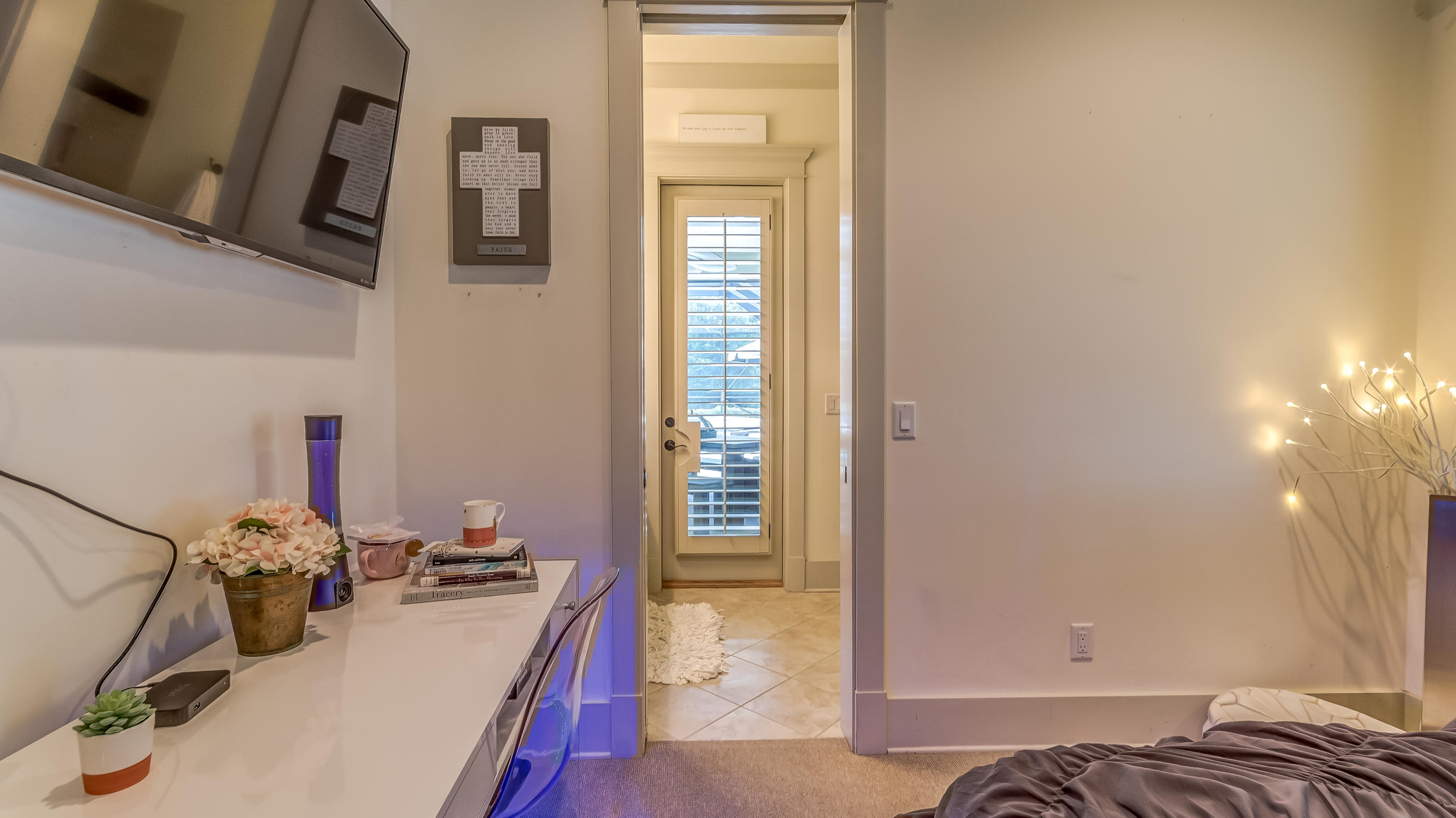 SEABREEZE 1ST ADDN - Residential