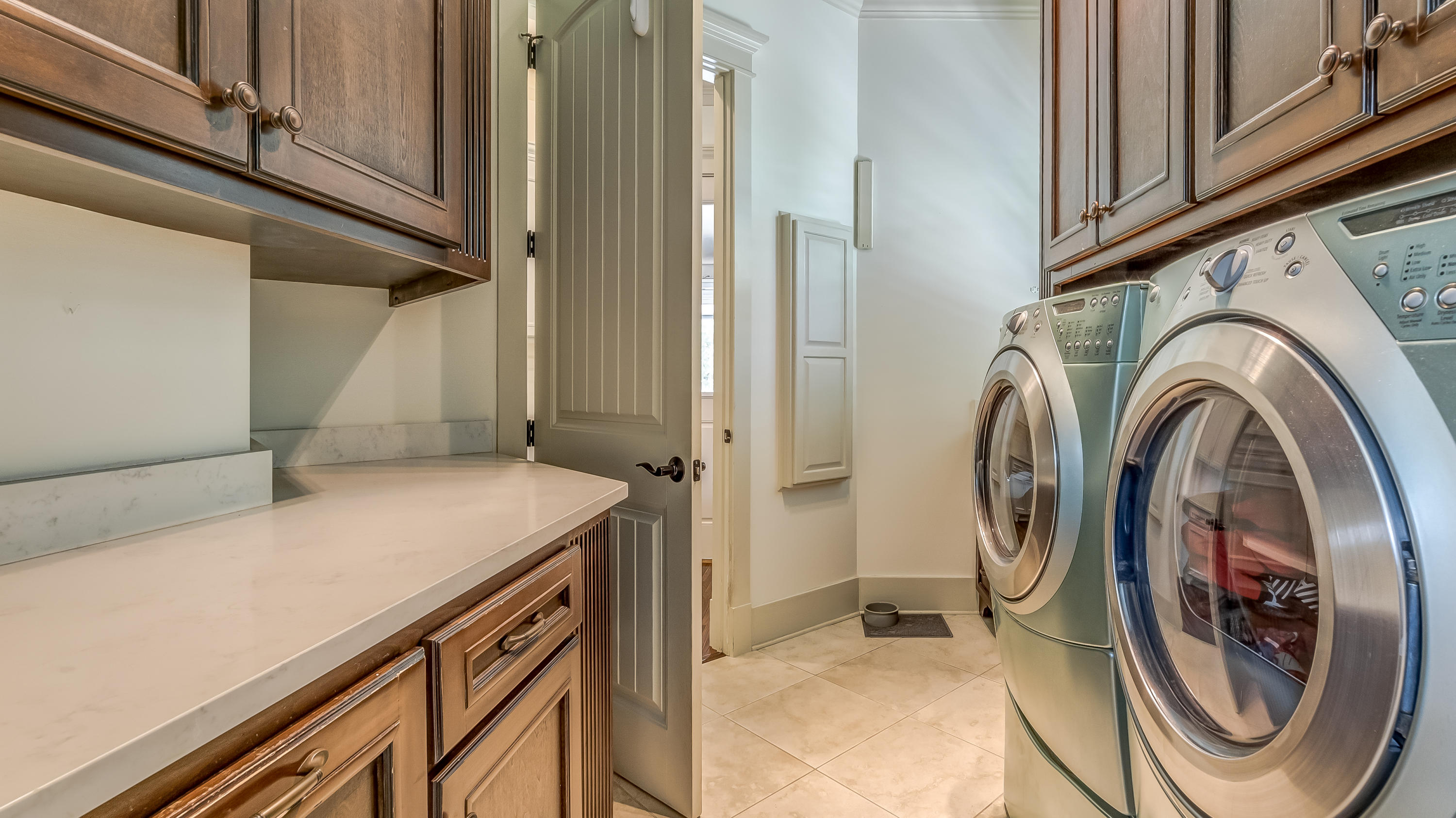 SEABREEZE 1ST ADDN - Residential