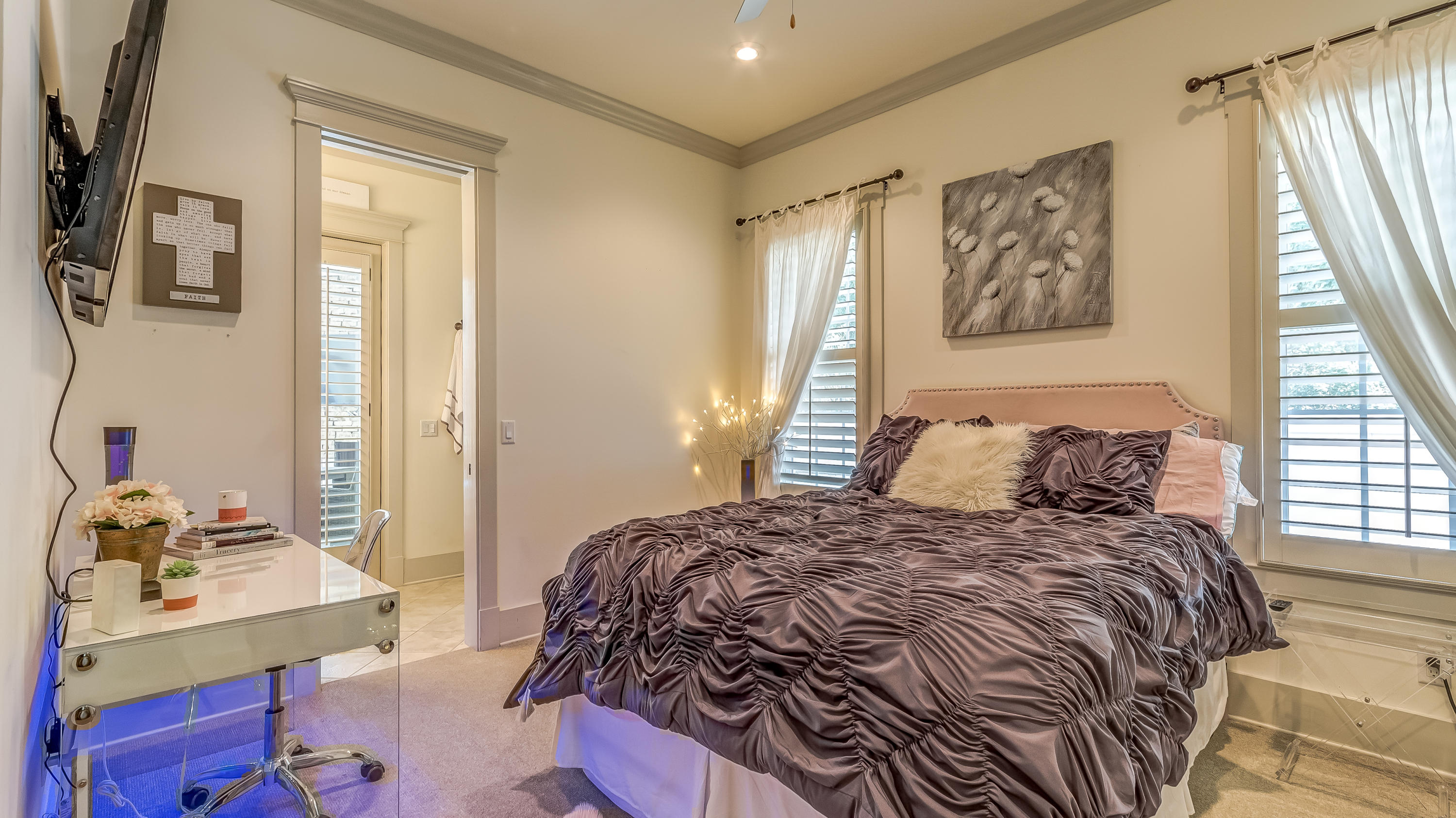SEABREEZE 1ST ADDN - Residential
