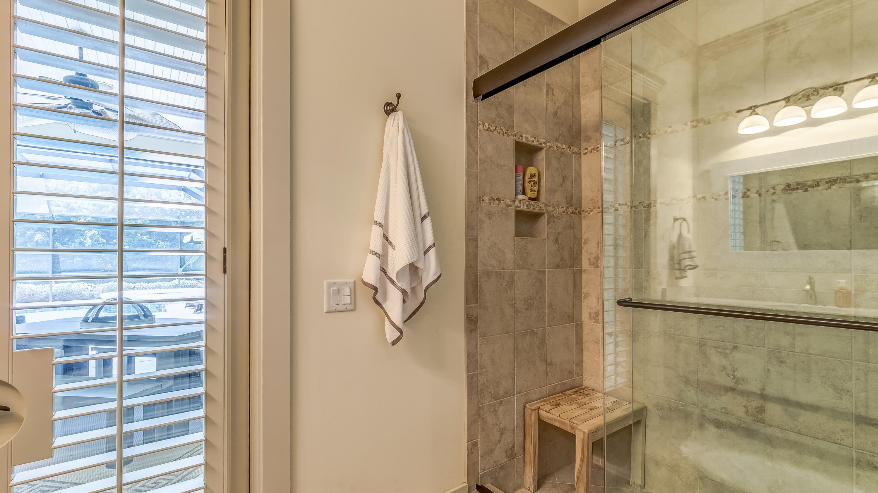 SEABREEZE 1ST ADDN - Residential
