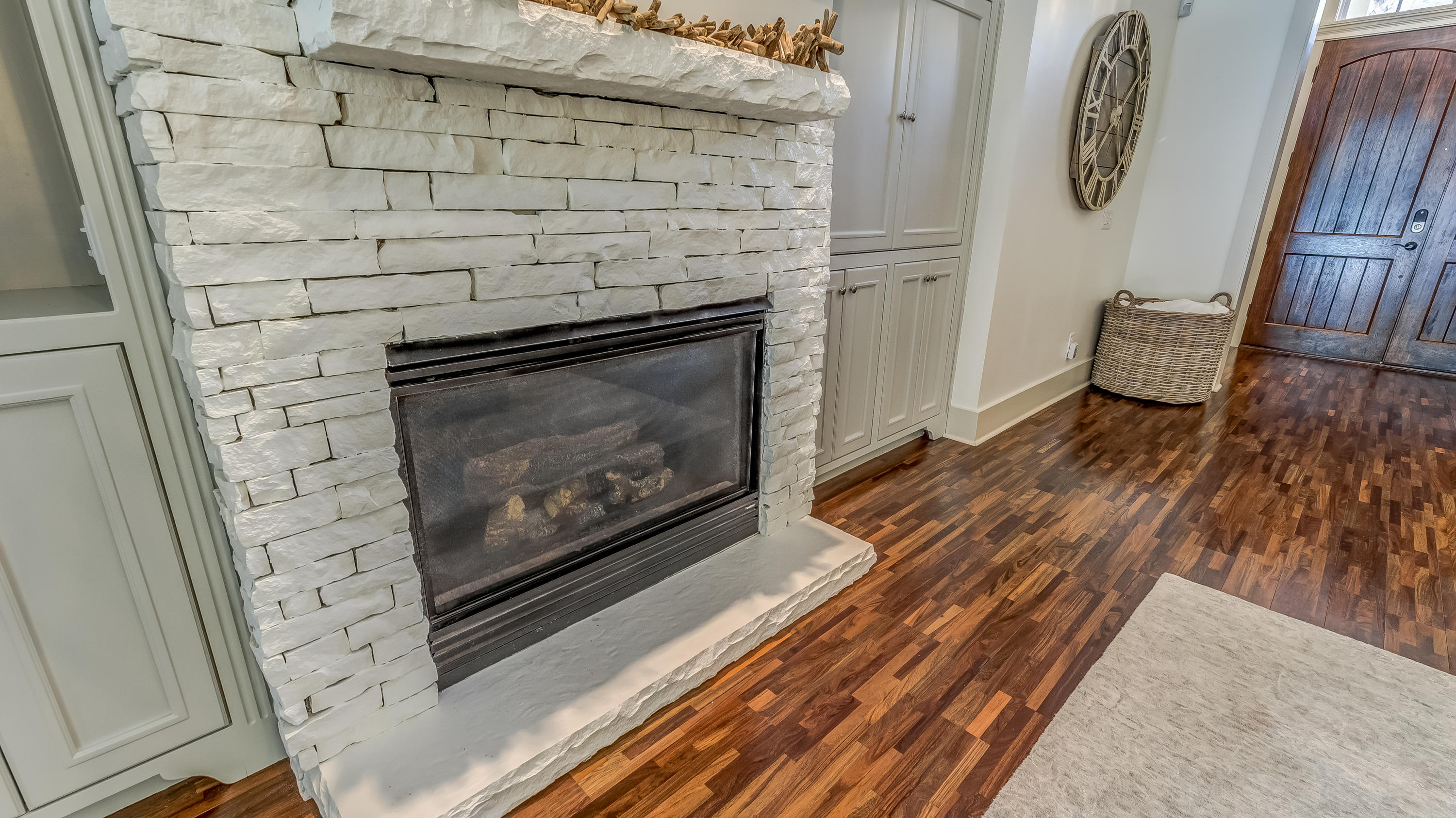 SEABREEZE 1ST ADDN - Residential