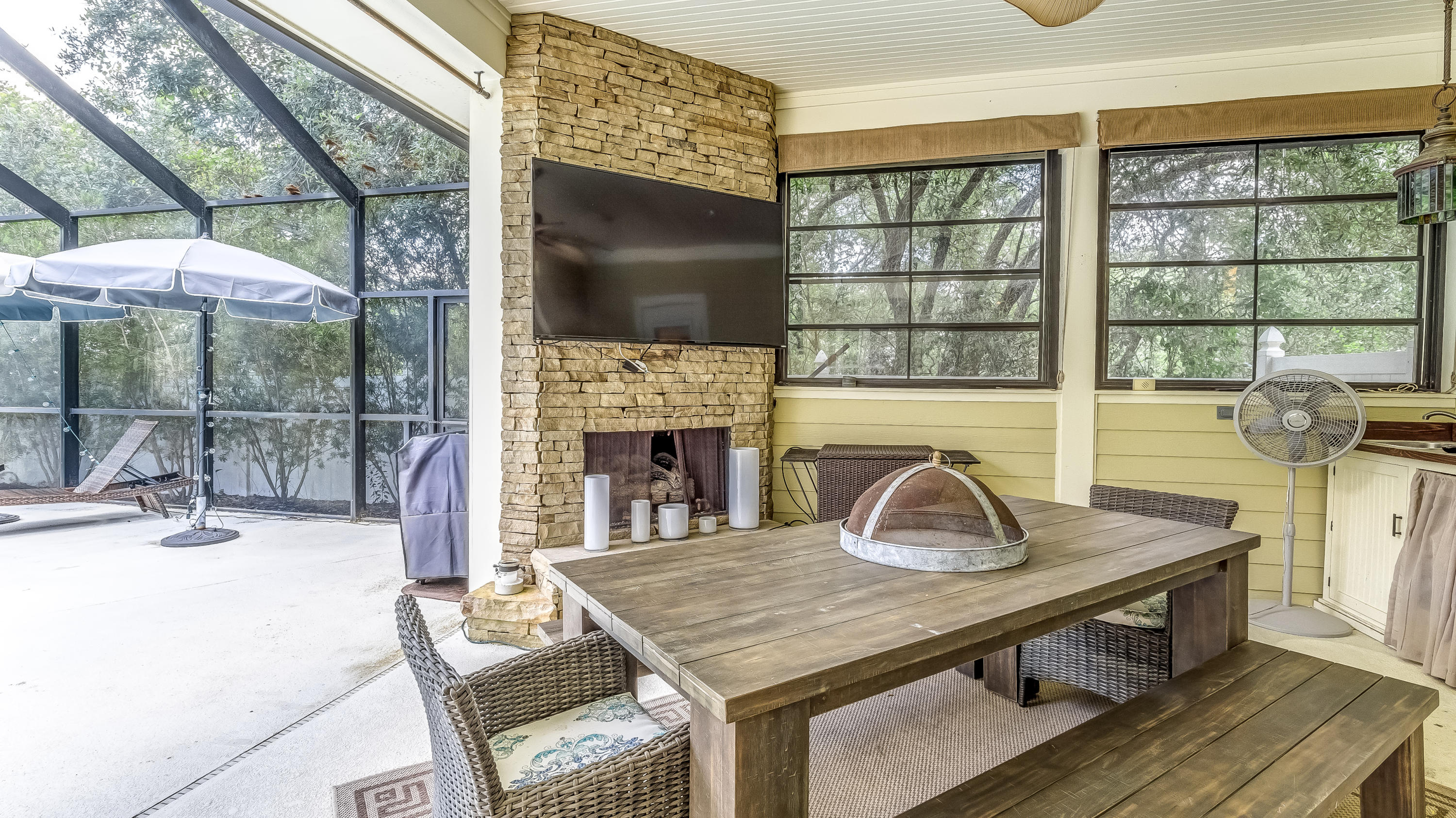 SEABREEZE 1ST ADDN - Residential