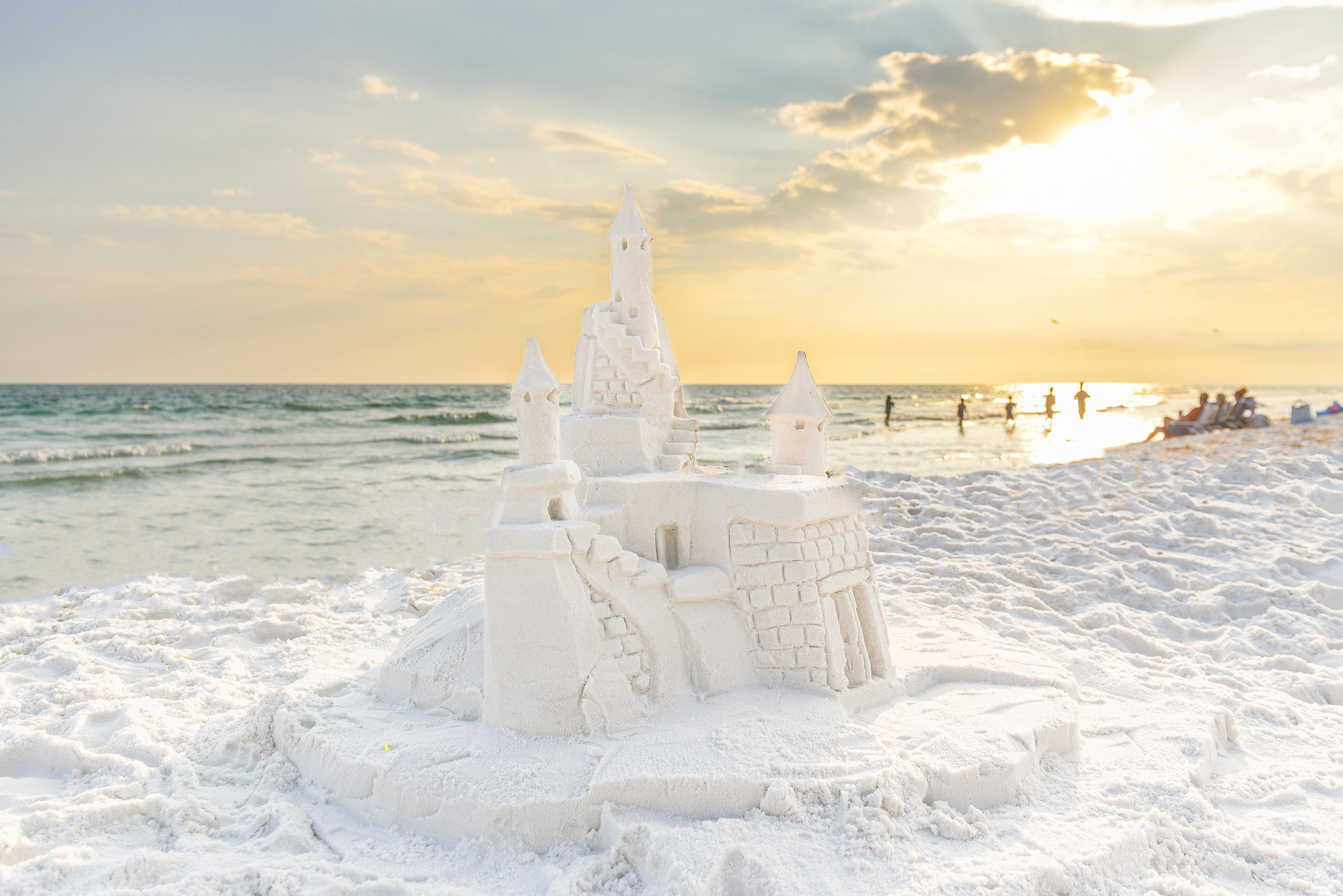 CRYSTAL LAKE - Residential