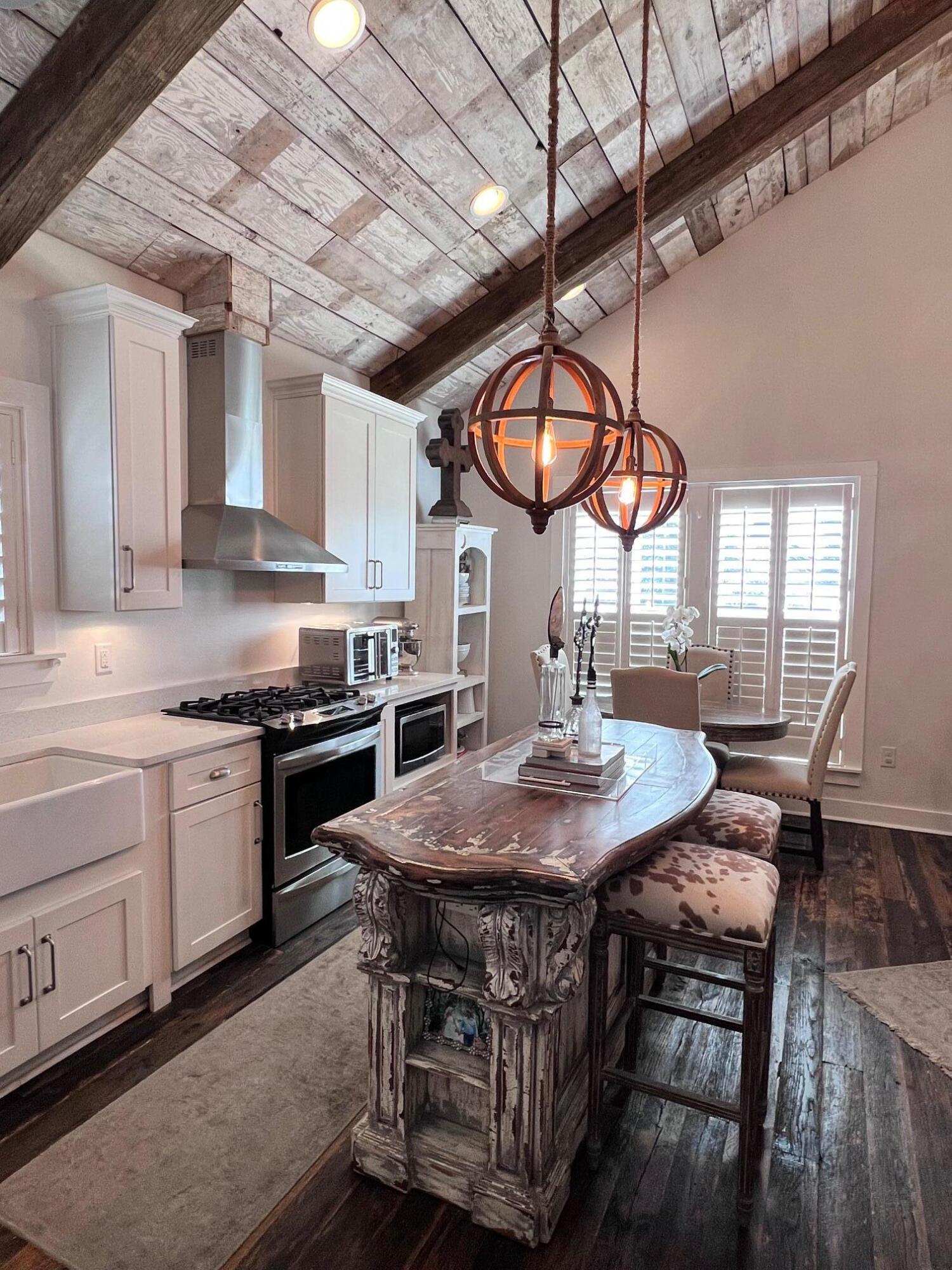 Bayshore Pines - Residential