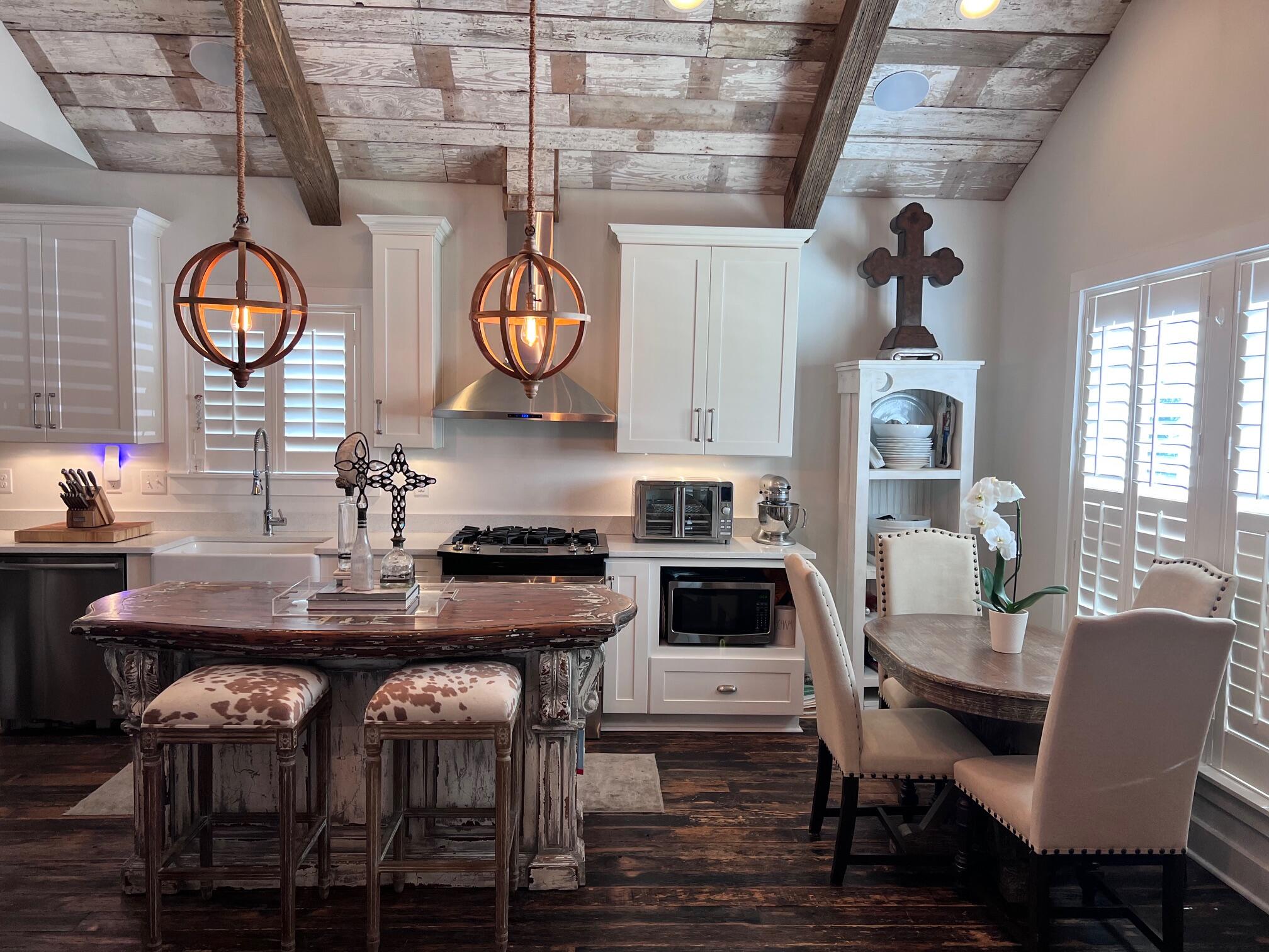 Bayshore Pines - Residential