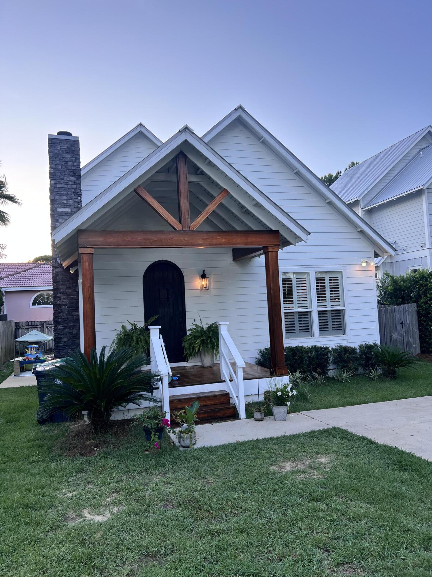 Bayshore Pines - Residential