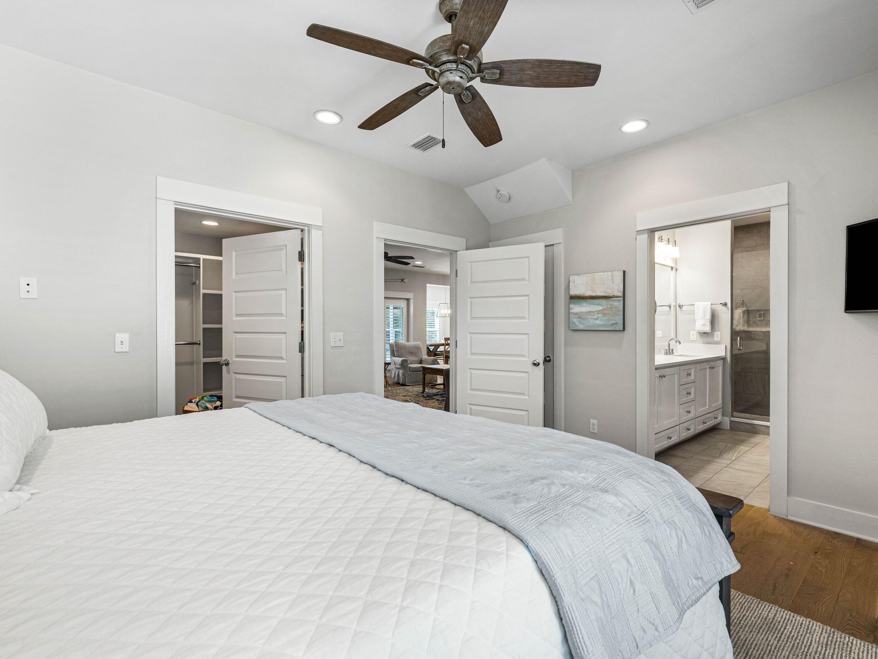 OLD FLORIDA BEACH - Residential