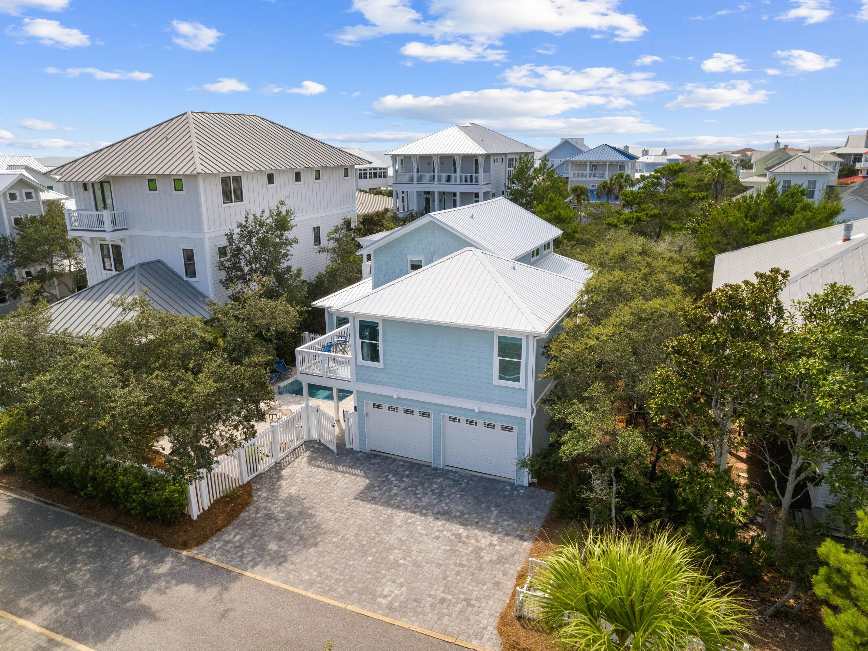 OLD FLORIDA BEACH - Residential