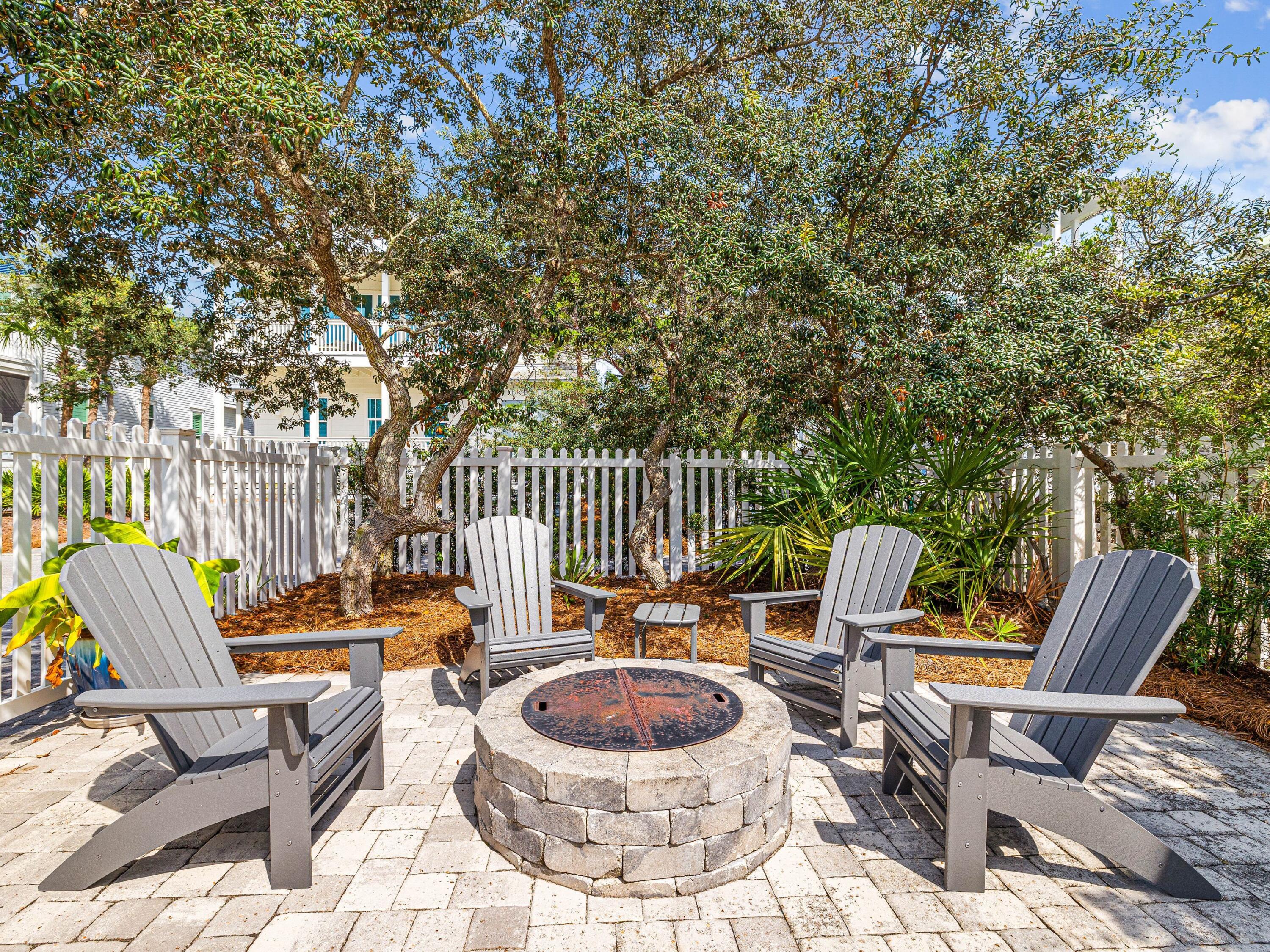 OLD FLORIDA BEACH - Residential