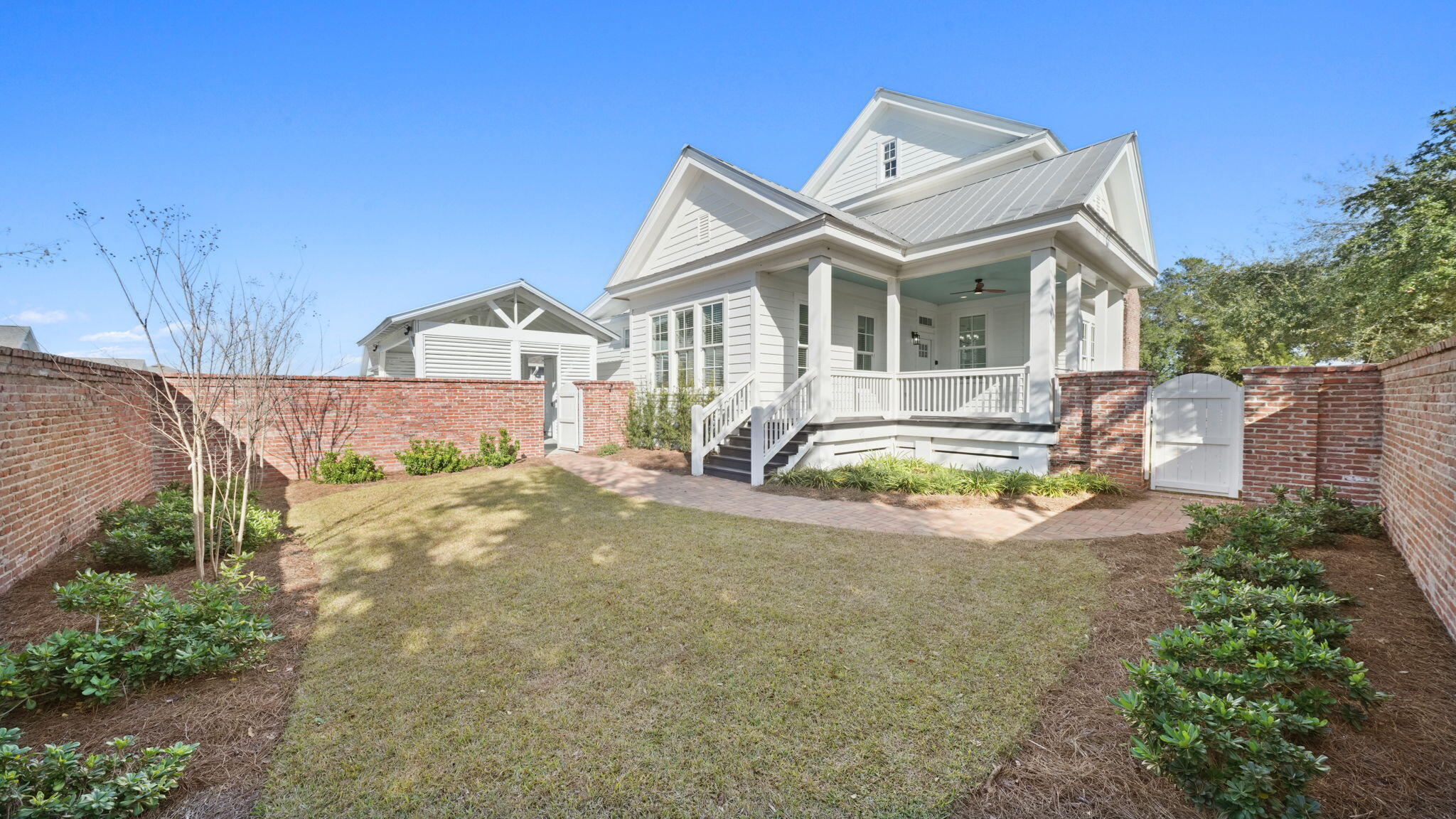 OWL'S HEAD - Residential