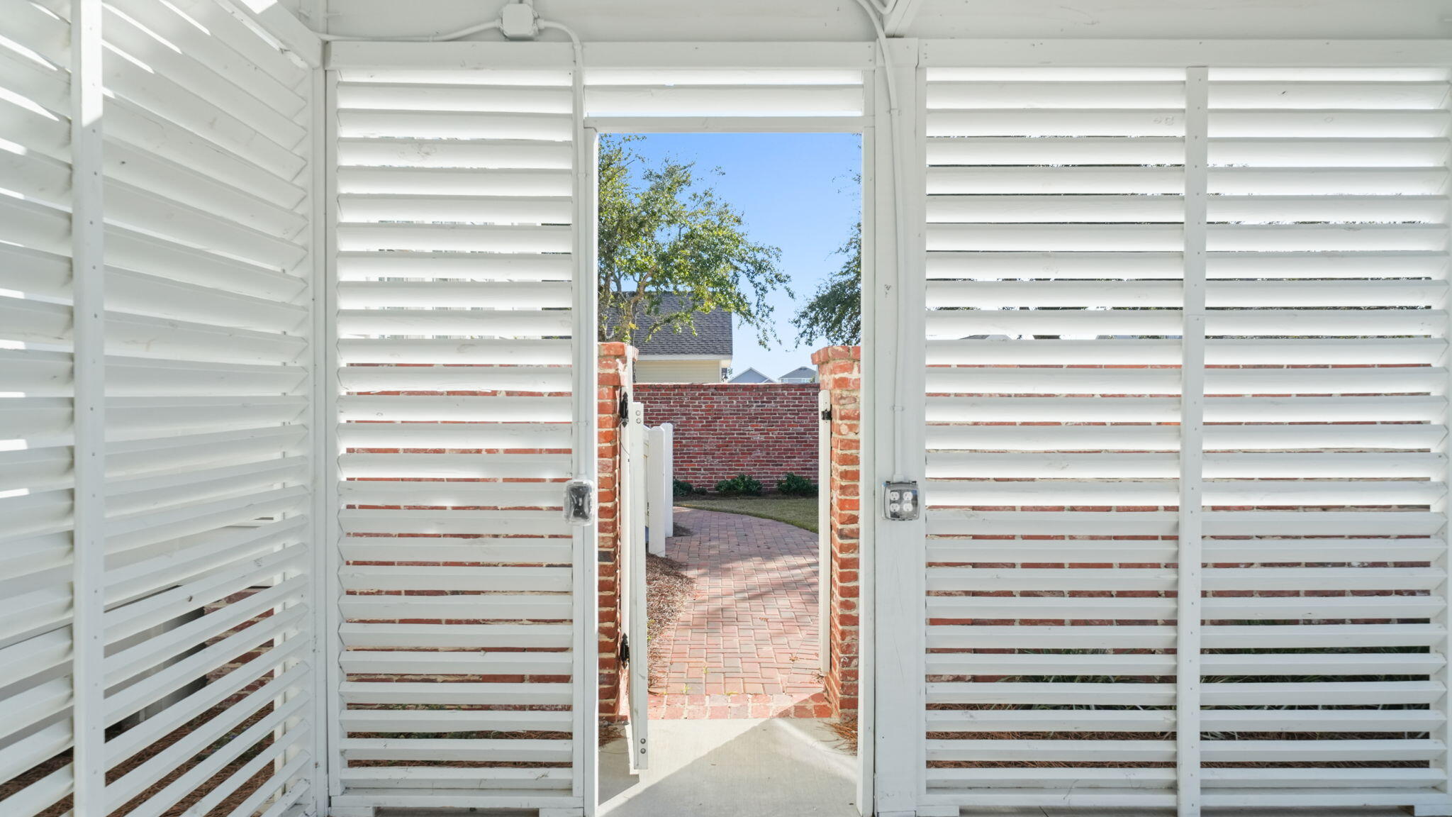 OWL'S HEAD - Residential