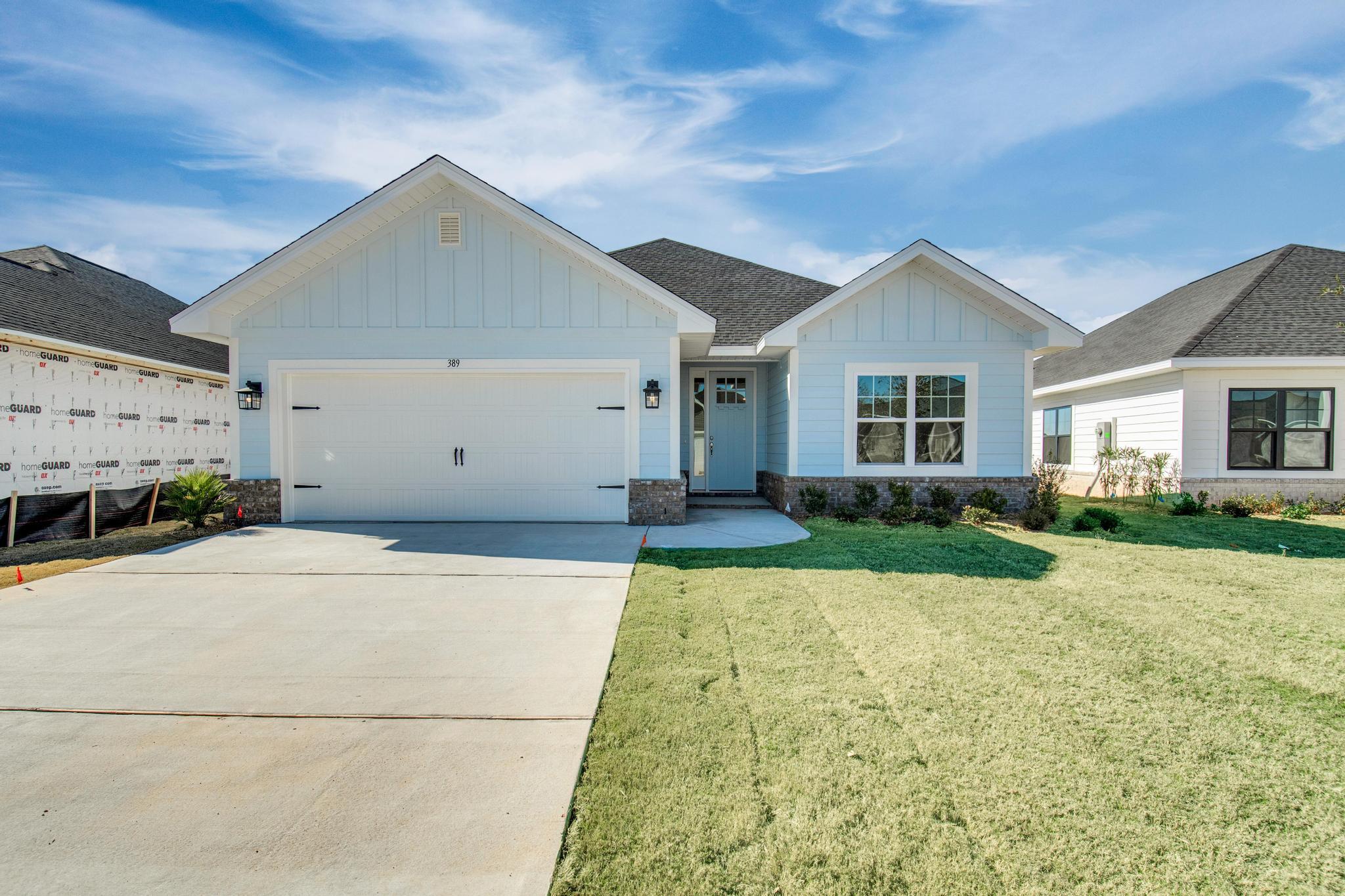 THE BLUFFS AT LAFAYETTE - Residential