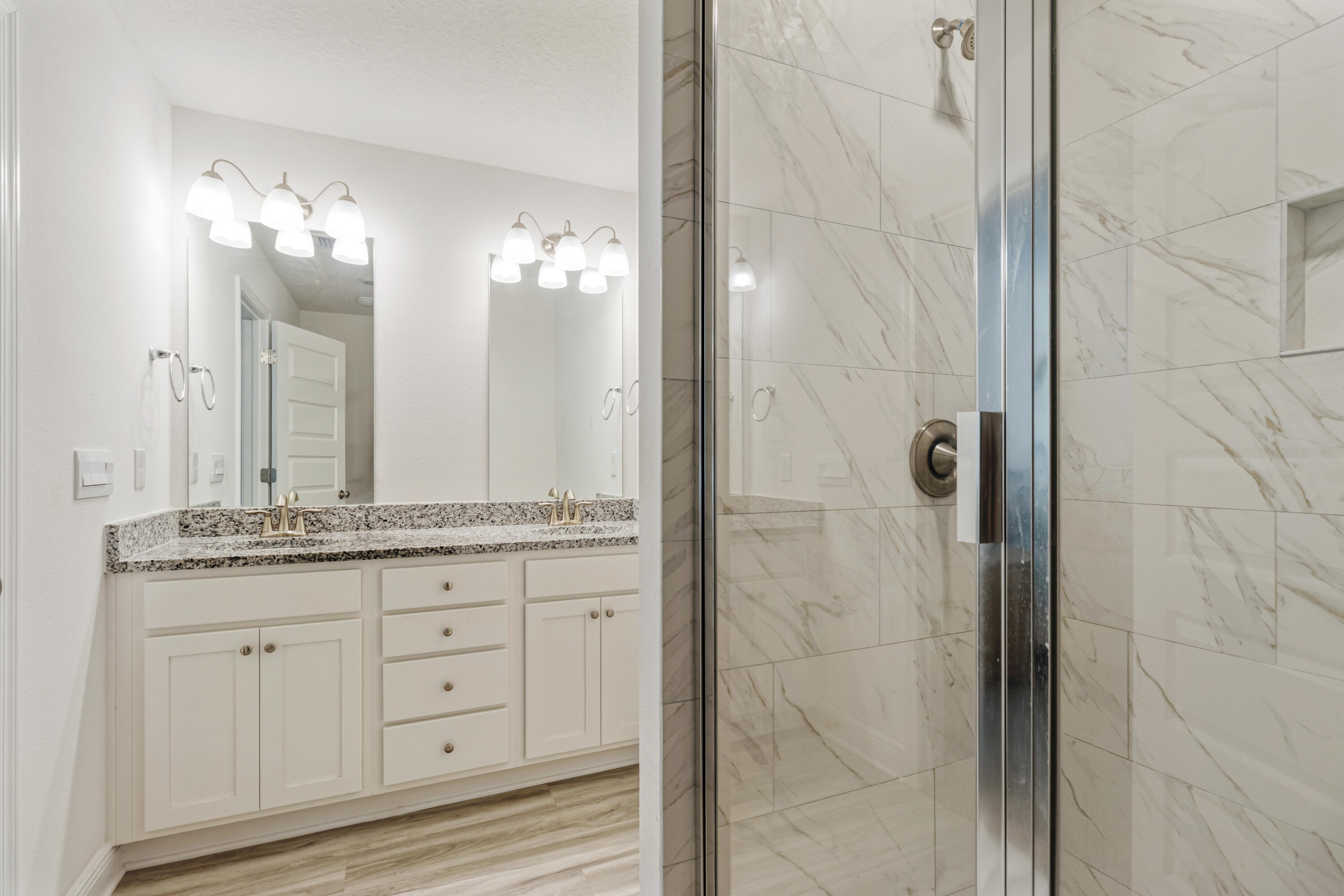 Hawk's Landing Townhomes - Residential