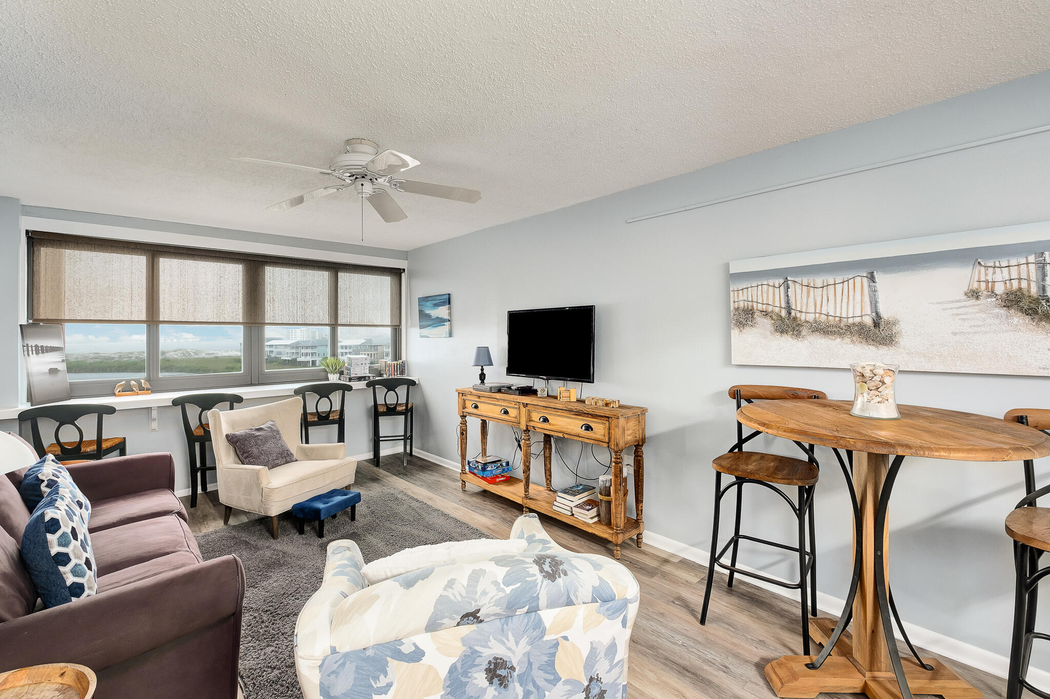 JETTY EAST CONDO - Residential