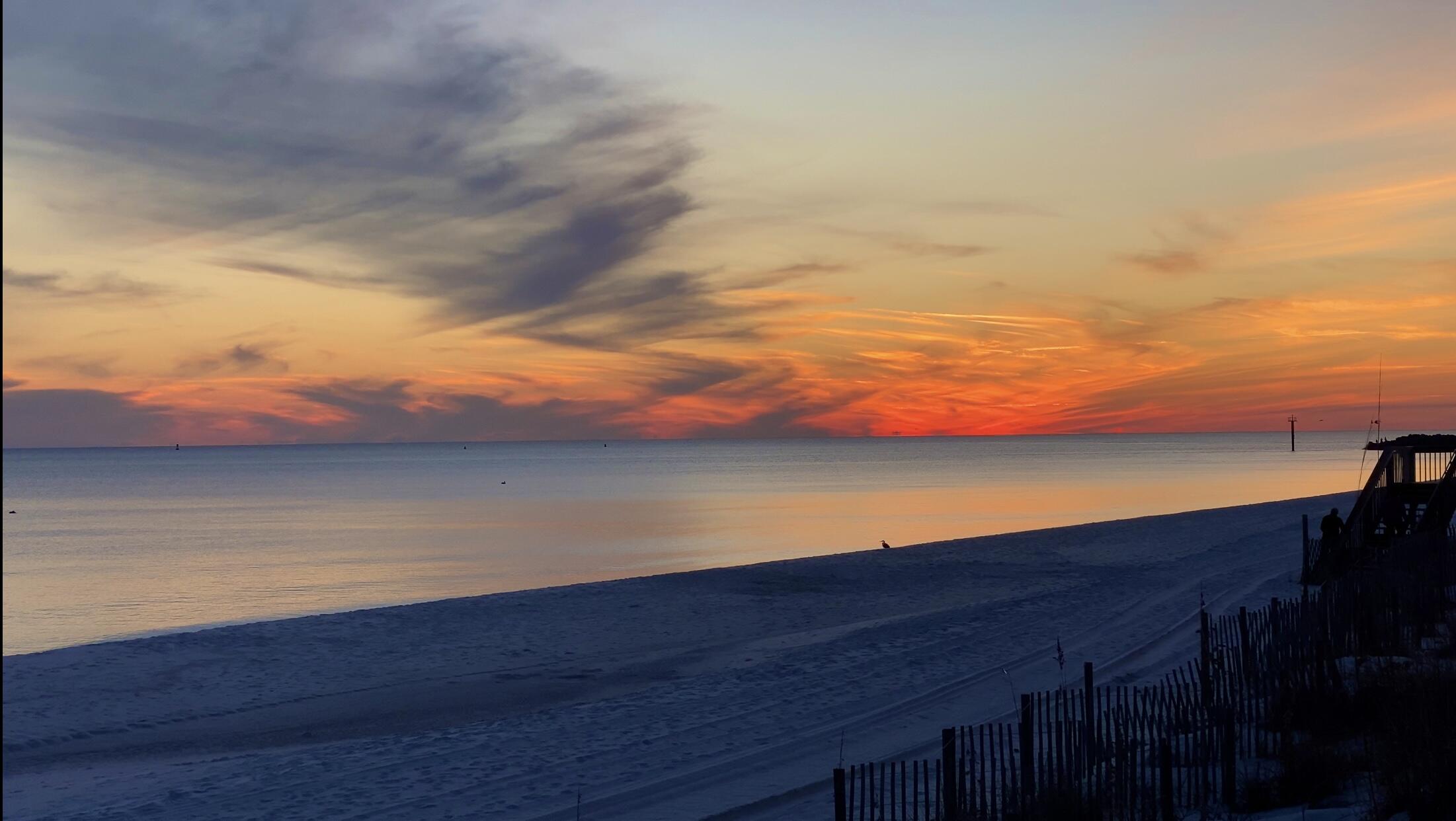 JETTY EAST CONDO - Residential