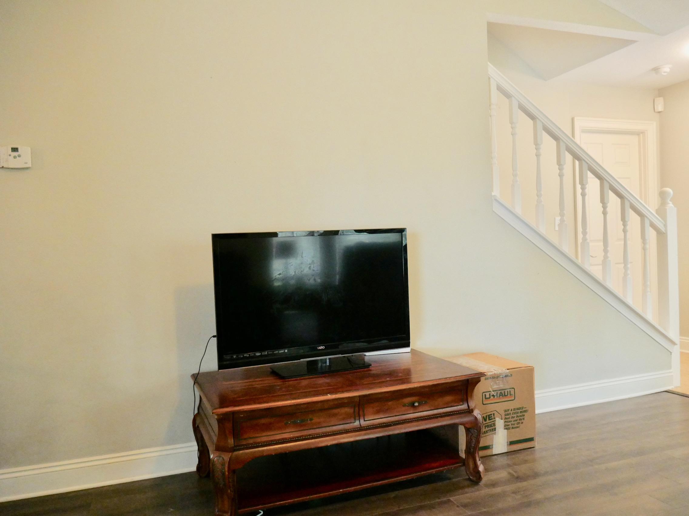 VILLAGE OAKS - Residential