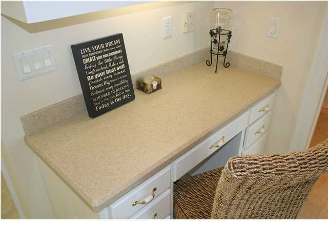 LAGUNA BEACH - Residential