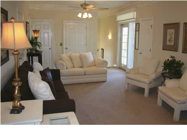 LAGUNA BEACH - Residential