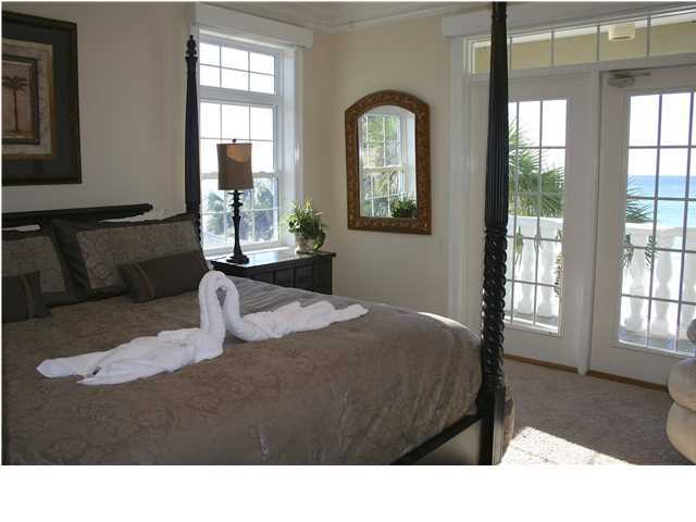 LAGUNA BEACH - Residential