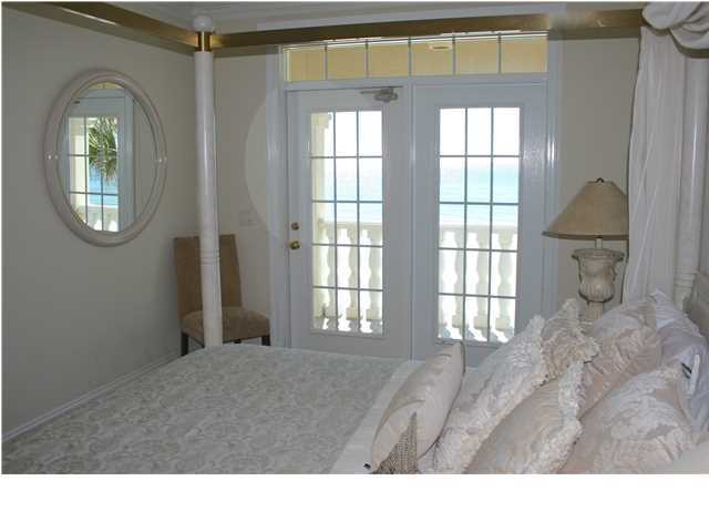 LAGUNA BEACH - Residential