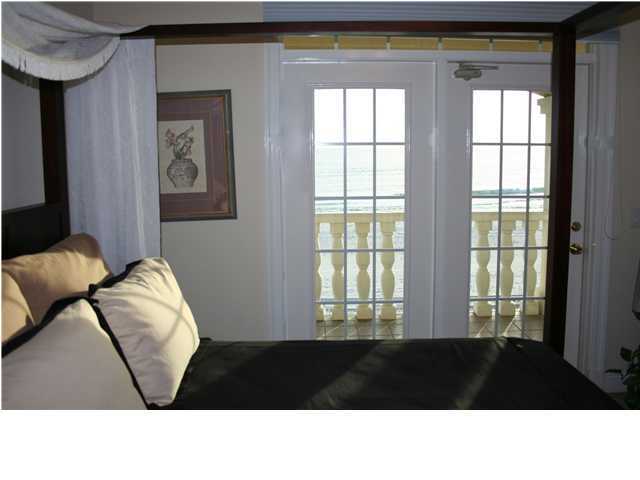 LAGUNA BEACH - Residential