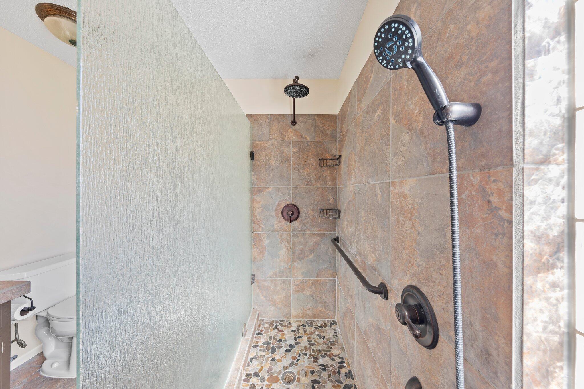 PARKWOOD COVE AT BLUEWATER BAY - Residential Lease