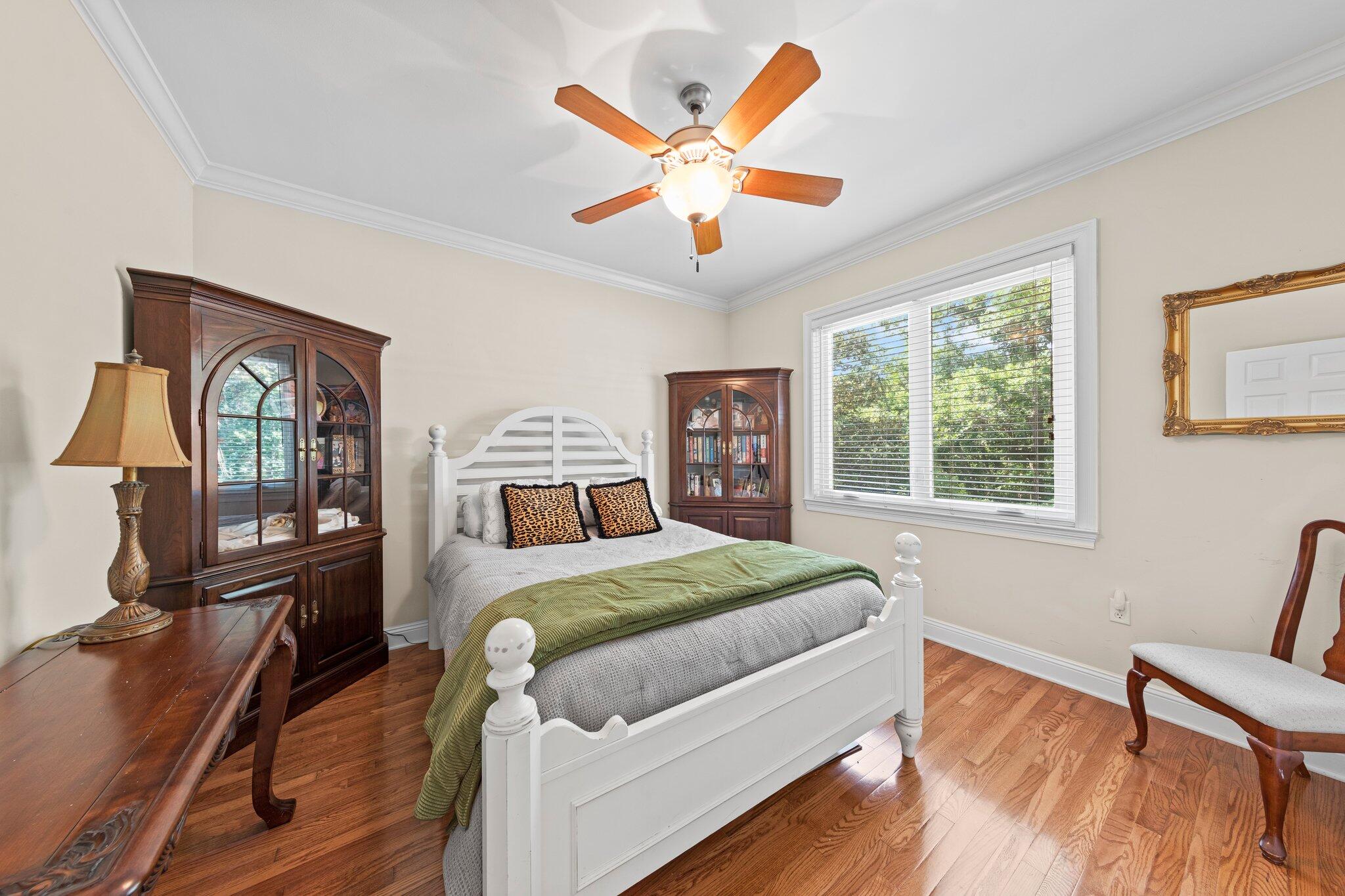 ROCKY BAYOU ESTATES - Residential Lease