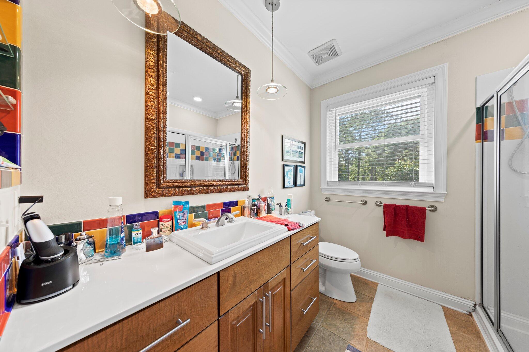 ROCKY BAYOU ESTATES - Residential Lease