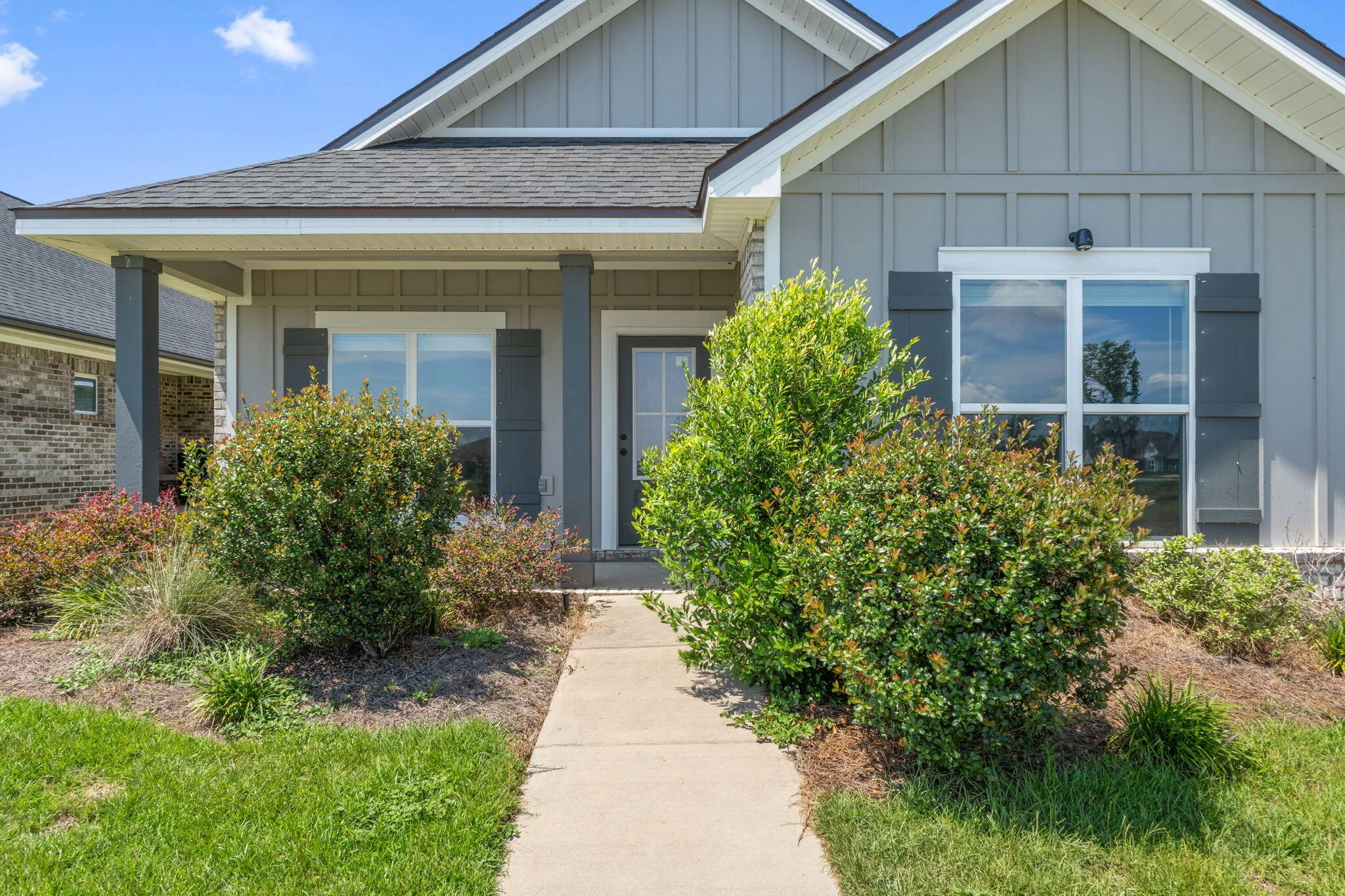 Milton, Florida 32583, United States, 3 Bedrooms Bedrooms, ,2 BathroomsBathrooms,Residential,Active,171618