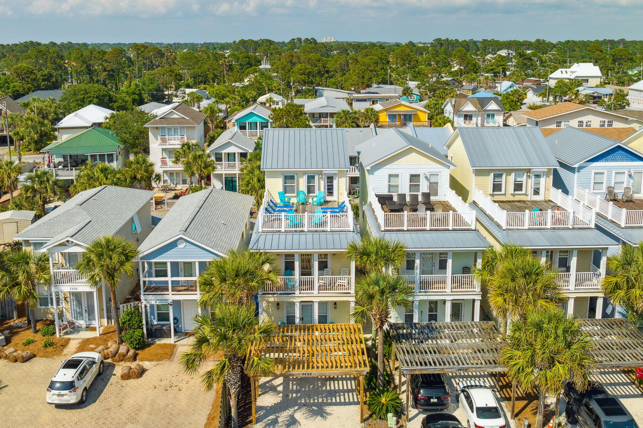 HOLIDAY BEACH UNIT 16 - Residential