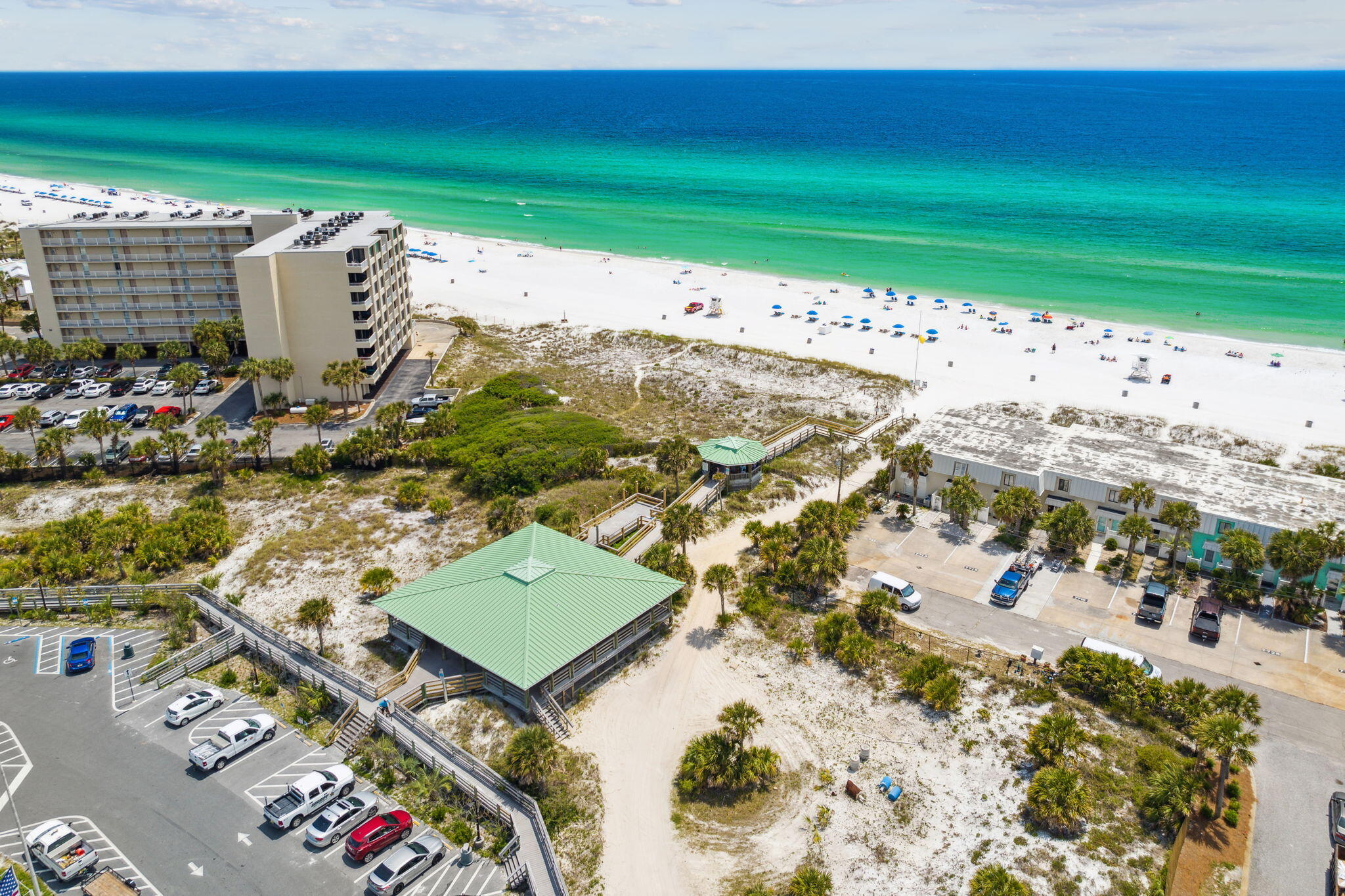 HOLIDAY BEACH UNIT 16 - Residential
