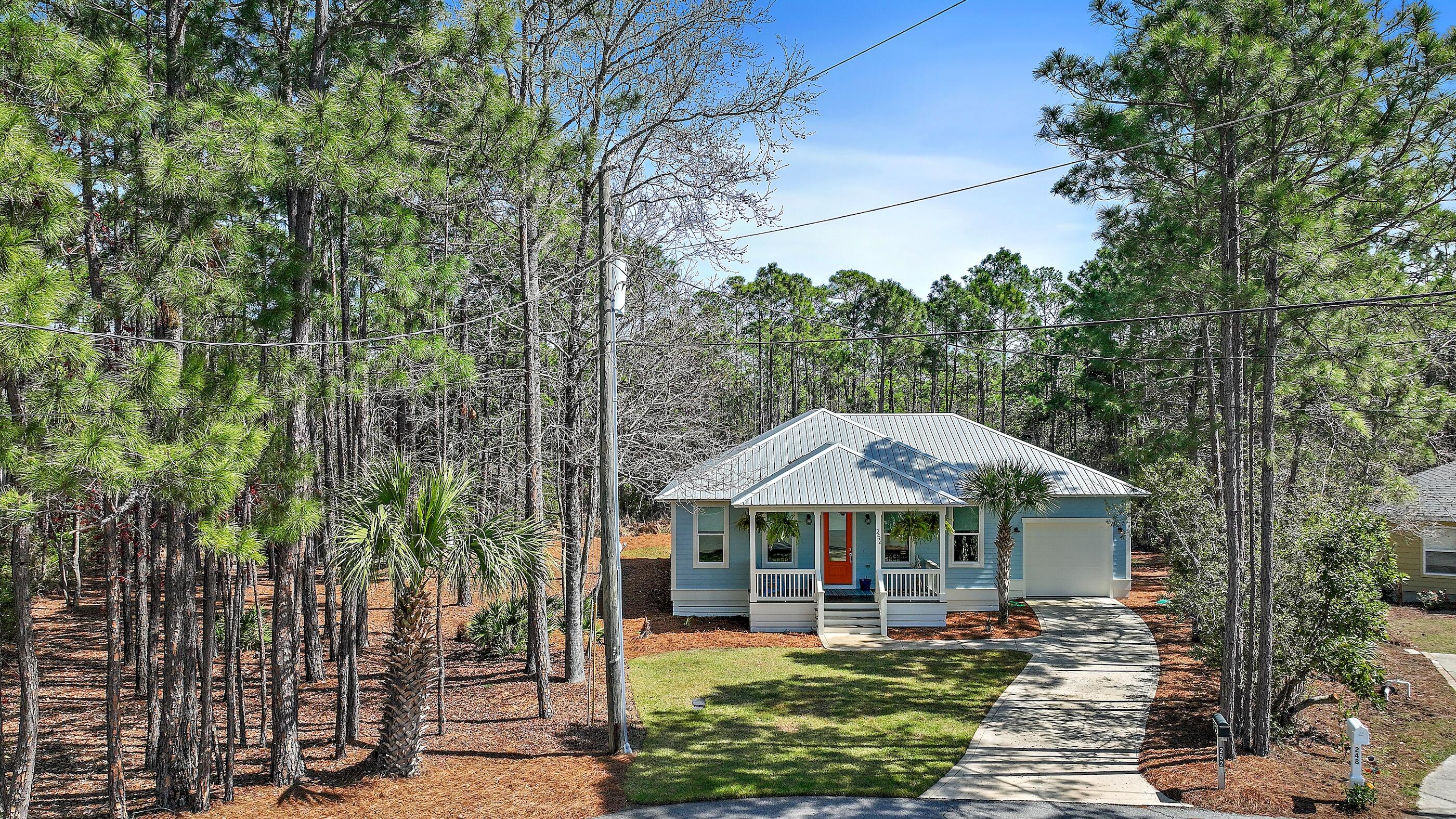 MONARCH ESTATES - Residential
