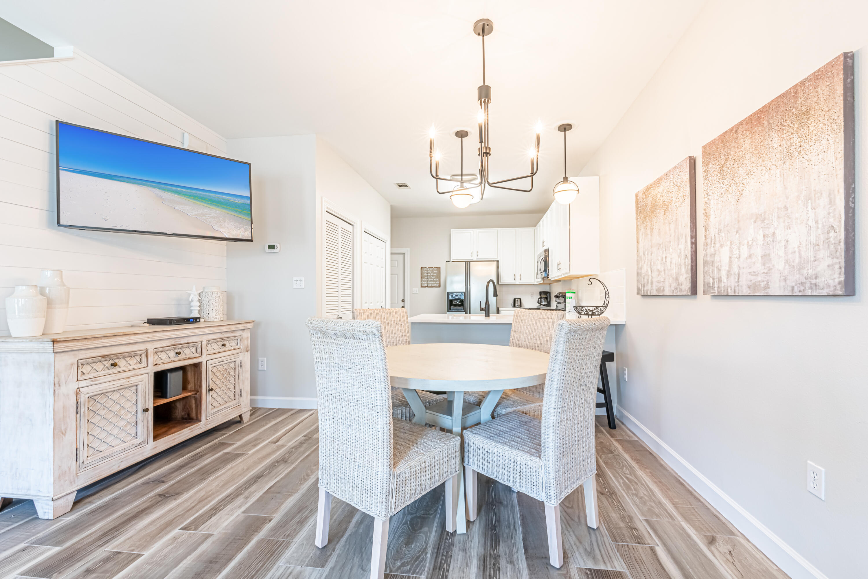 MIRAMAR PALMS - Residential