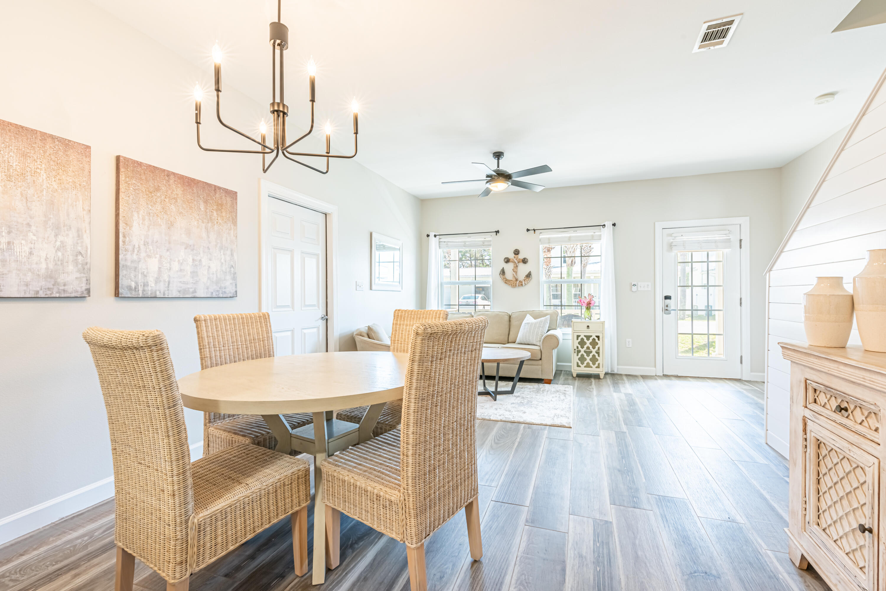 MIRAMAR PALMS - Residential