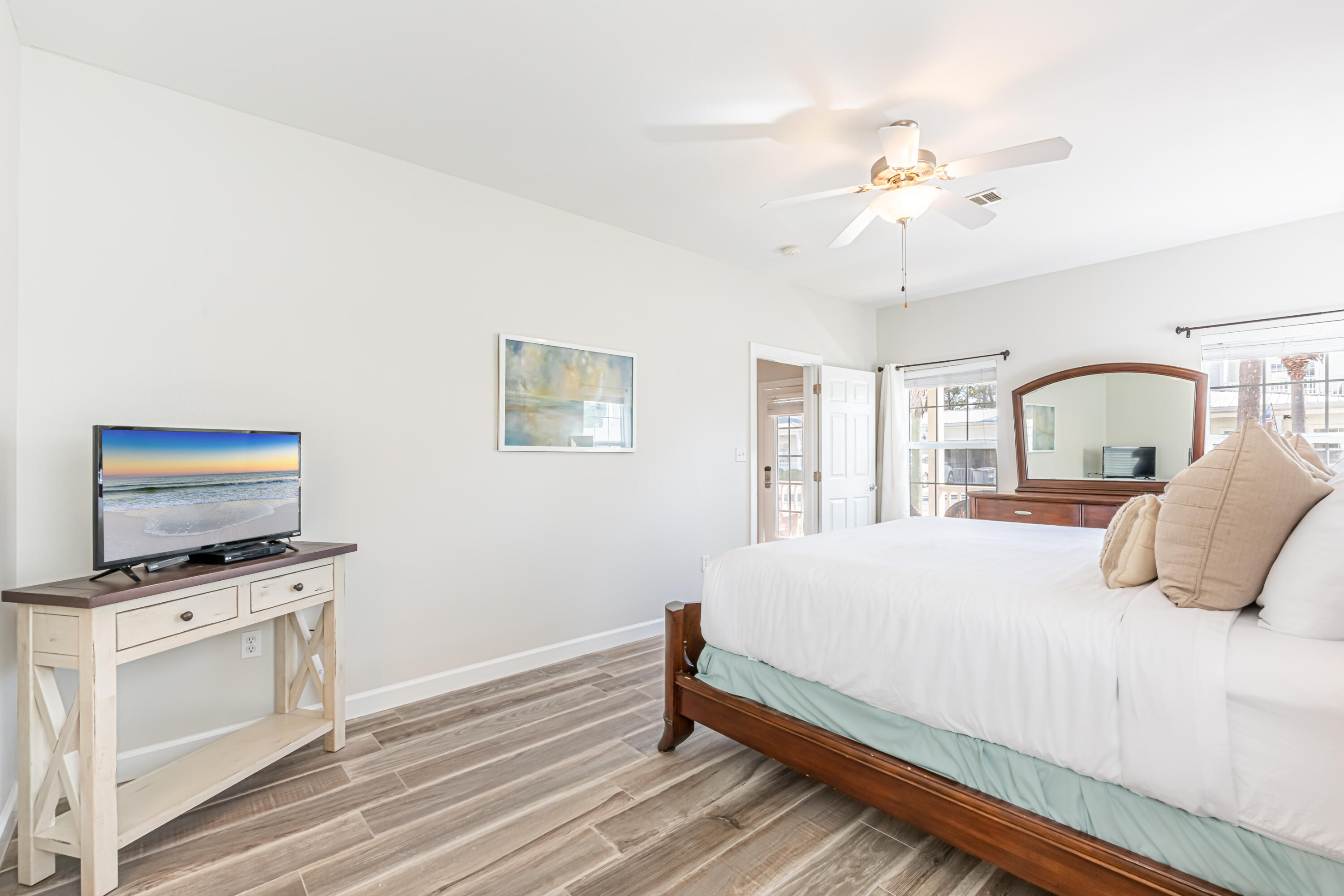 MIRAMAR PALMS - Residential