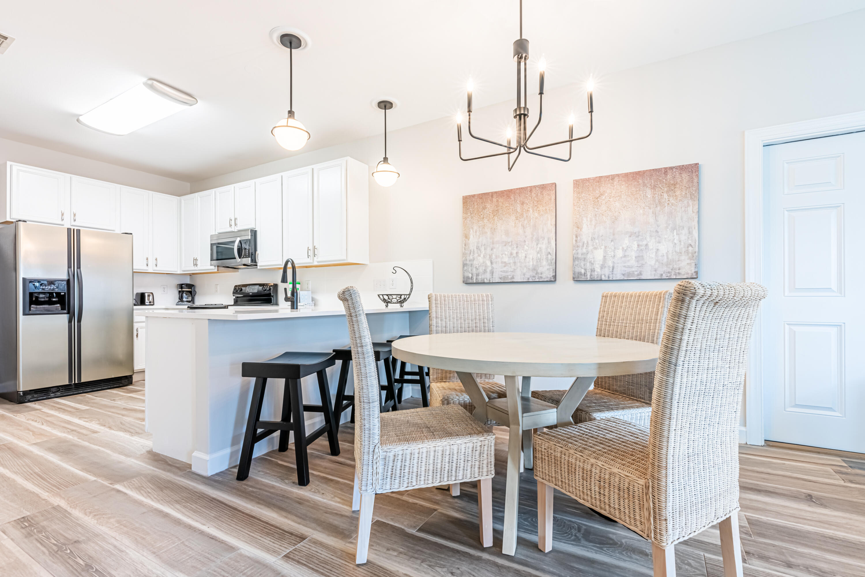 MIRAMAR PALMS - Residential