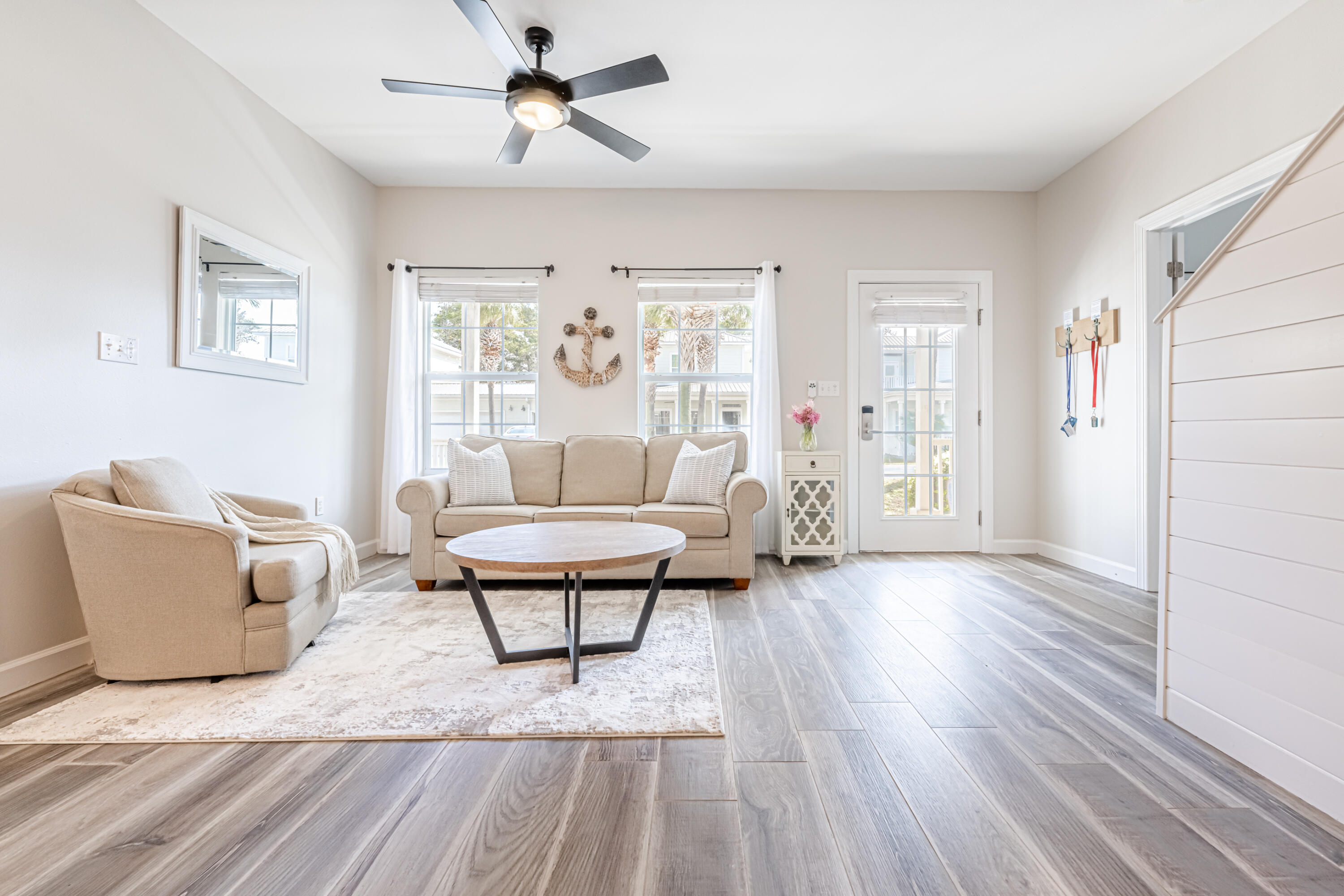 MIRAMAR PALMS - Residential