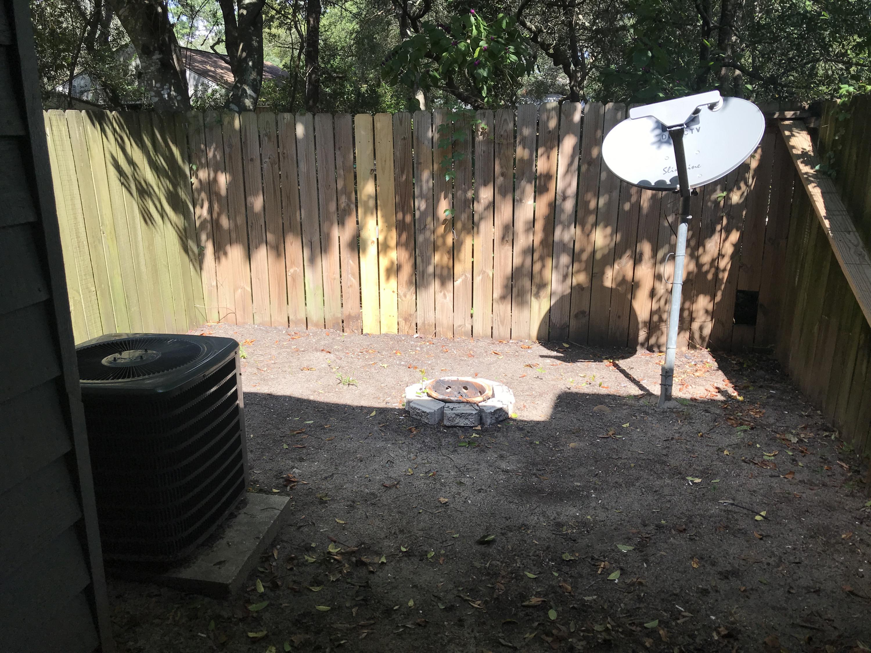 NORTHBROOK - Residential Lease