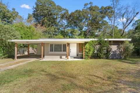 A home in Pensacola