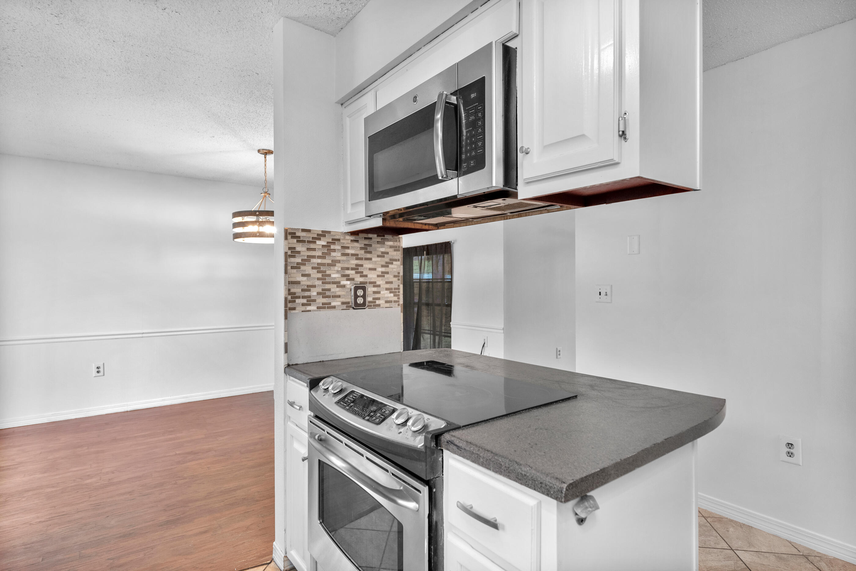 PAGE PLACE 2 - Residential