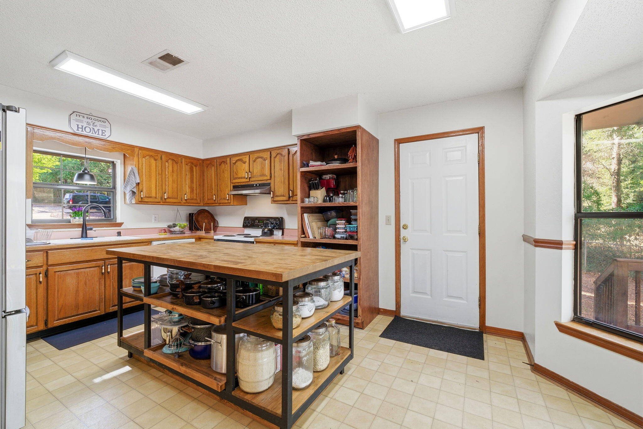 KENNEDY LAKES 1ST ADDN 2 - Residential