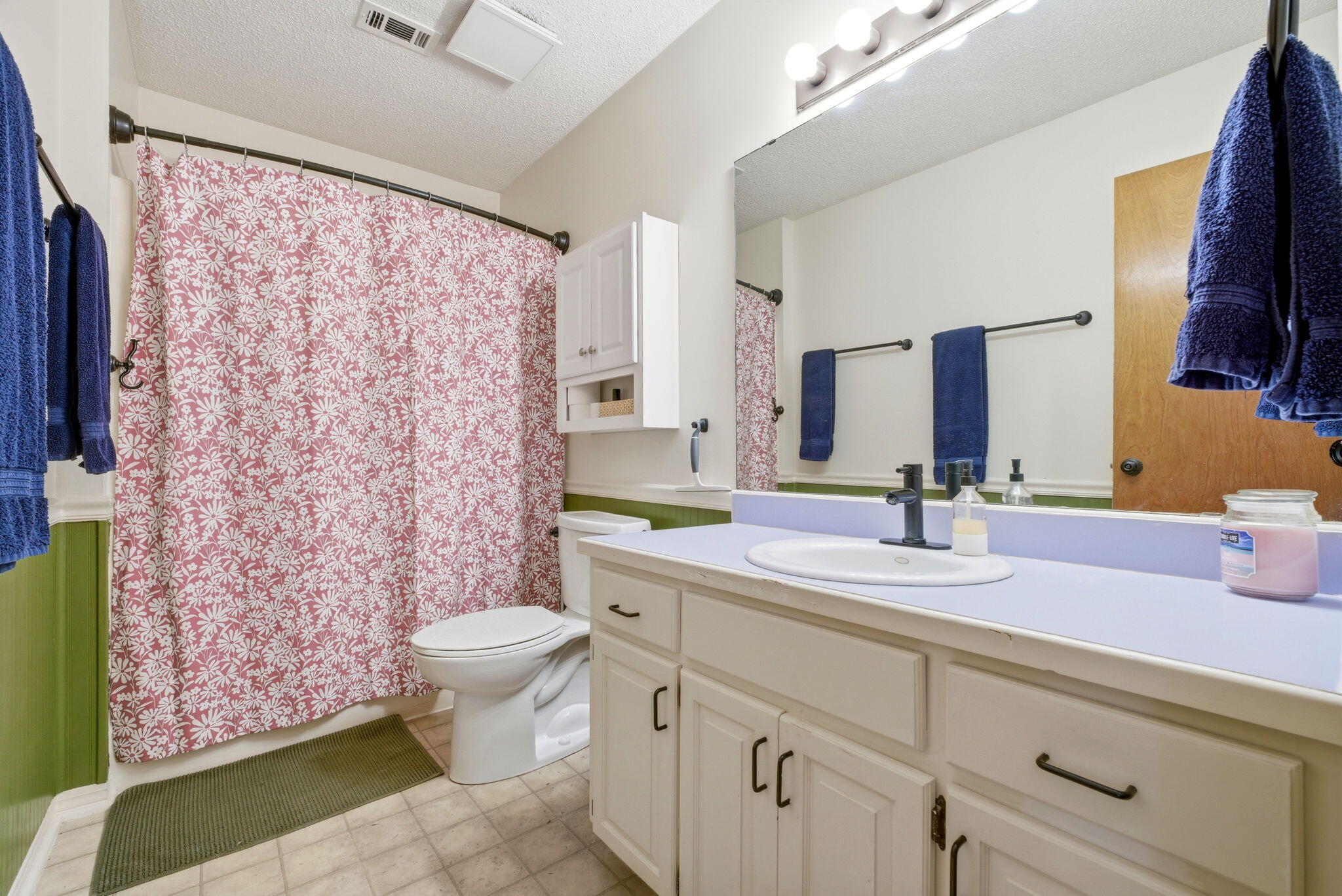 KENNEDY LAKES 1ST ADDN 2 - Residential